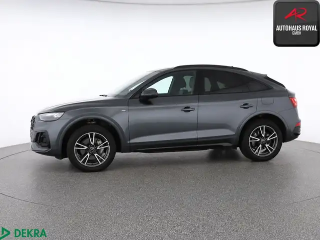 Audi Q5 view 2