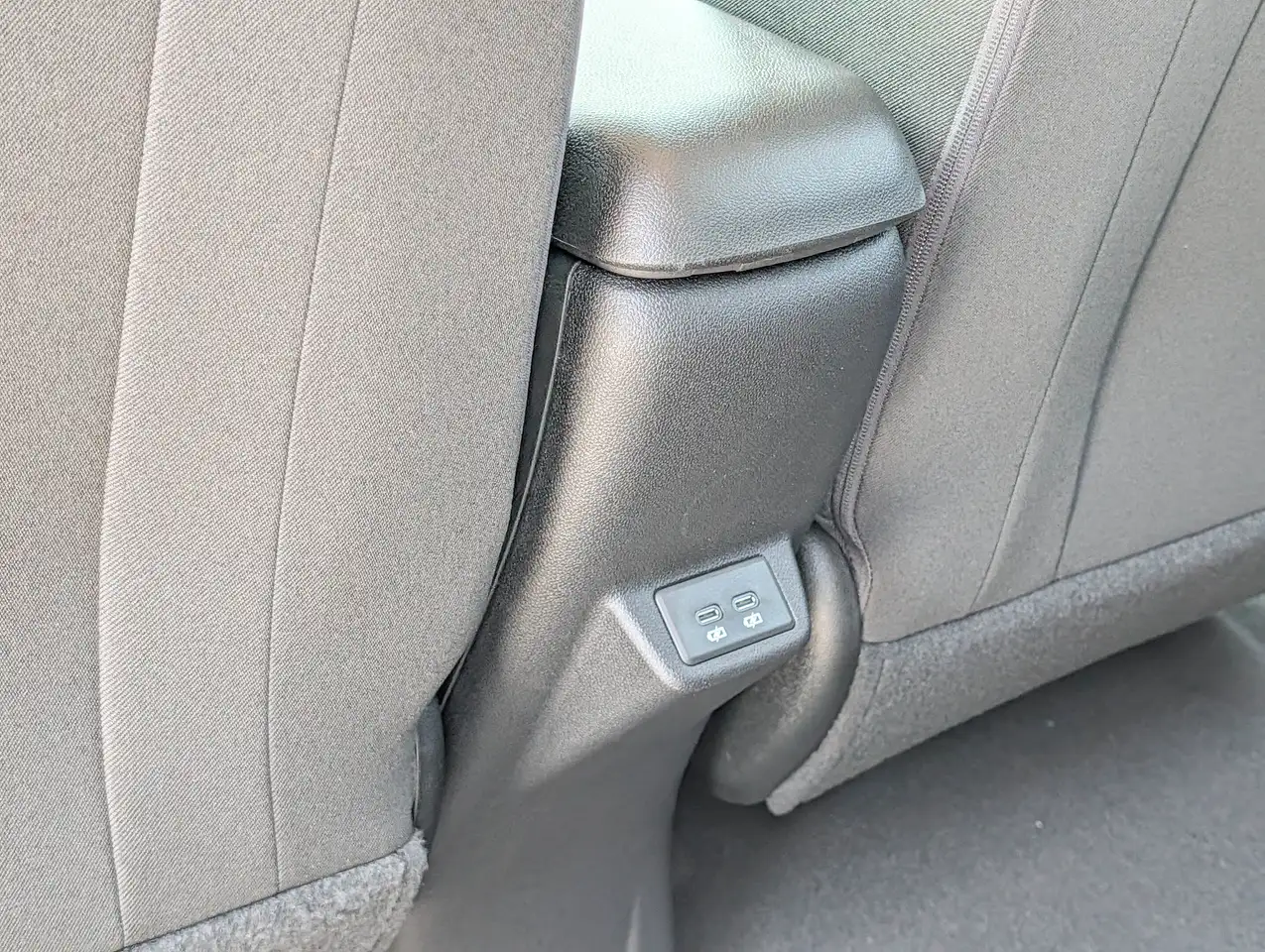 Chevrolet Bolt снимка Chevrolet Bolt