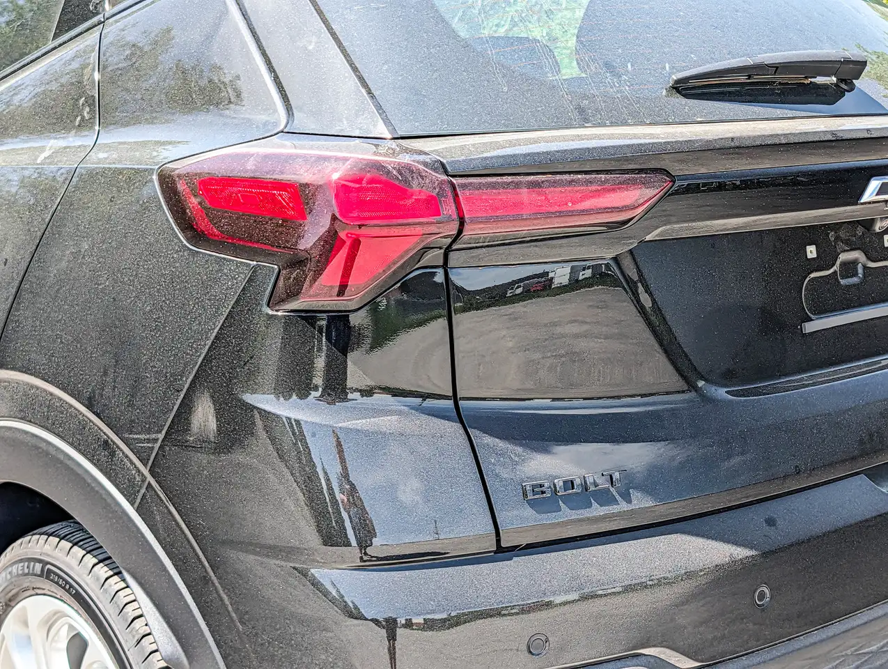 Chevrolet Bolt снимка Chevrolet Bolt