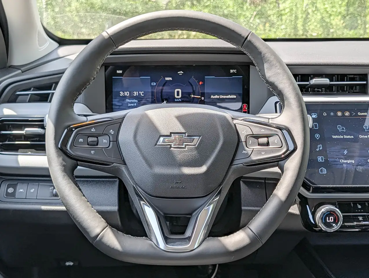 Chevrolet Bolt снимка Chevrolet Bolt