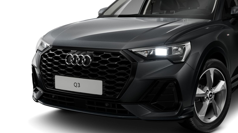 Audi Q3 Sportback 35TFSI S LINE BLACK AHK ACC — photo 3