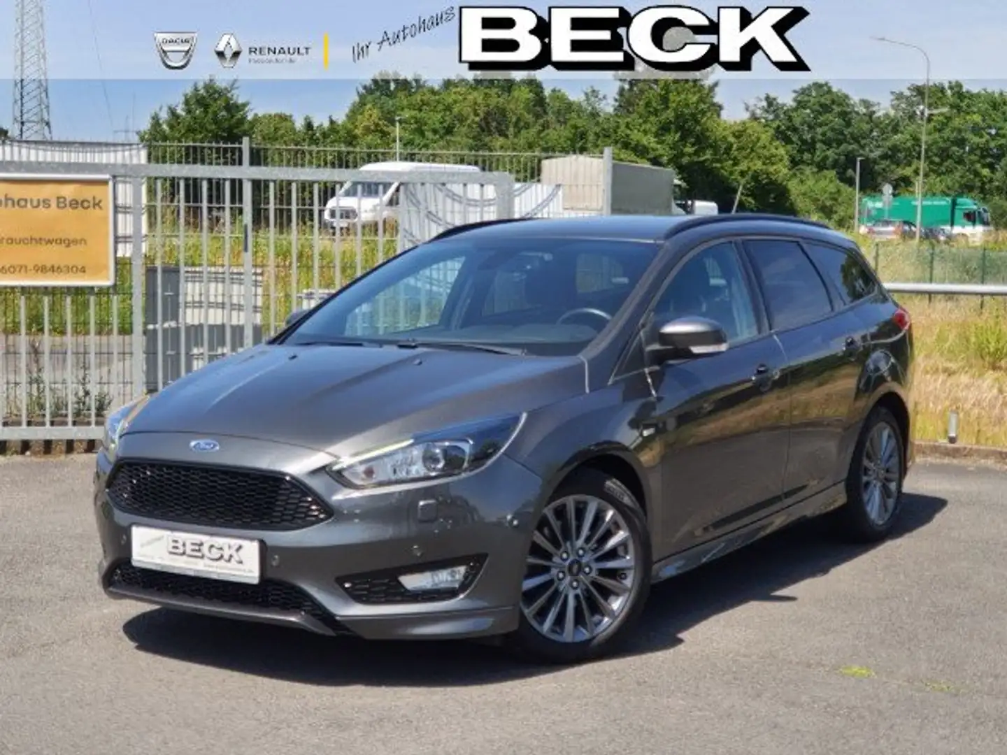 Ford Focus Turnier ST-Line Gris - 1