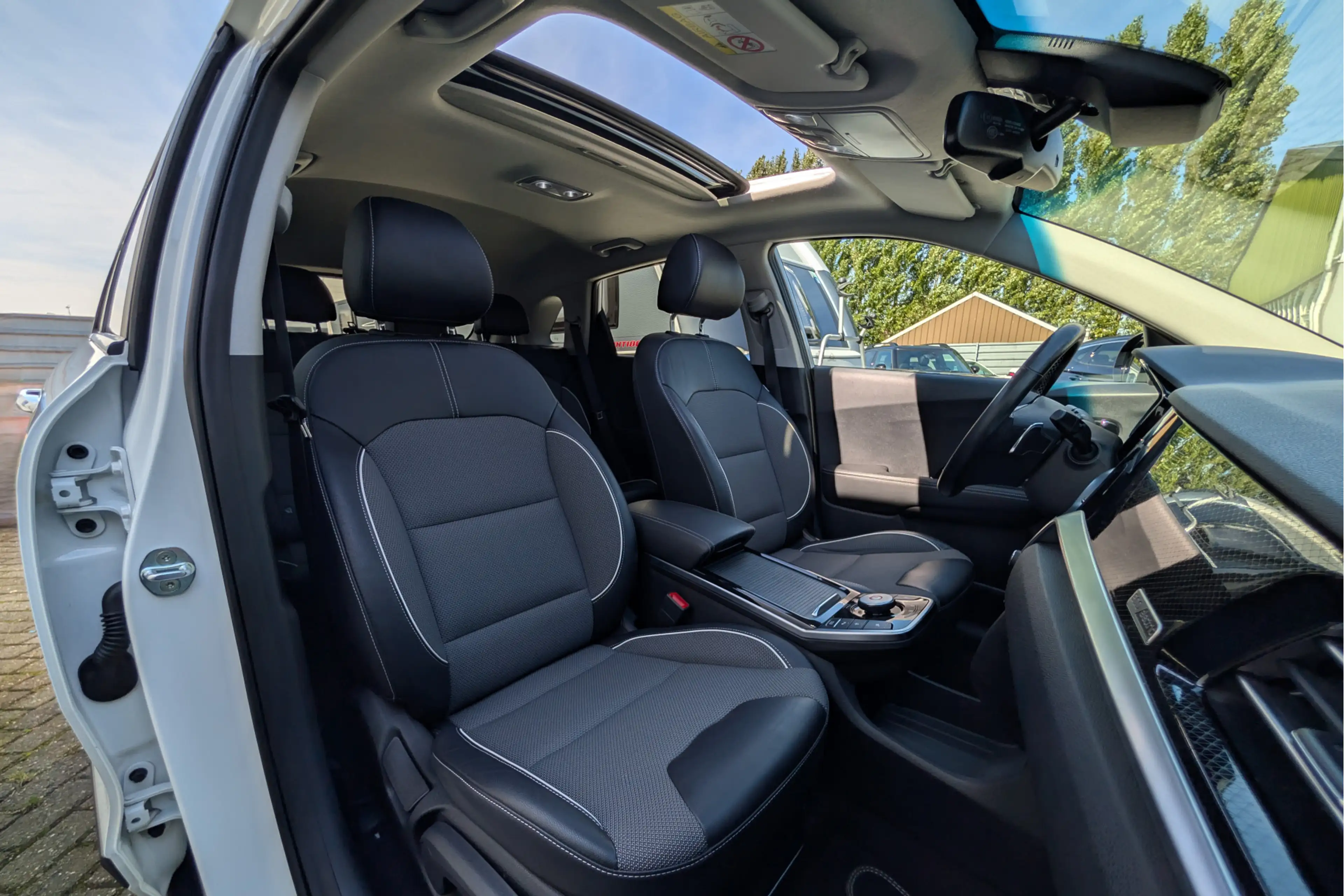 Kia e-Niro DynamicPlusLine 64kWh 3-Fase SOH 96% LED Schuifdak — photo 14