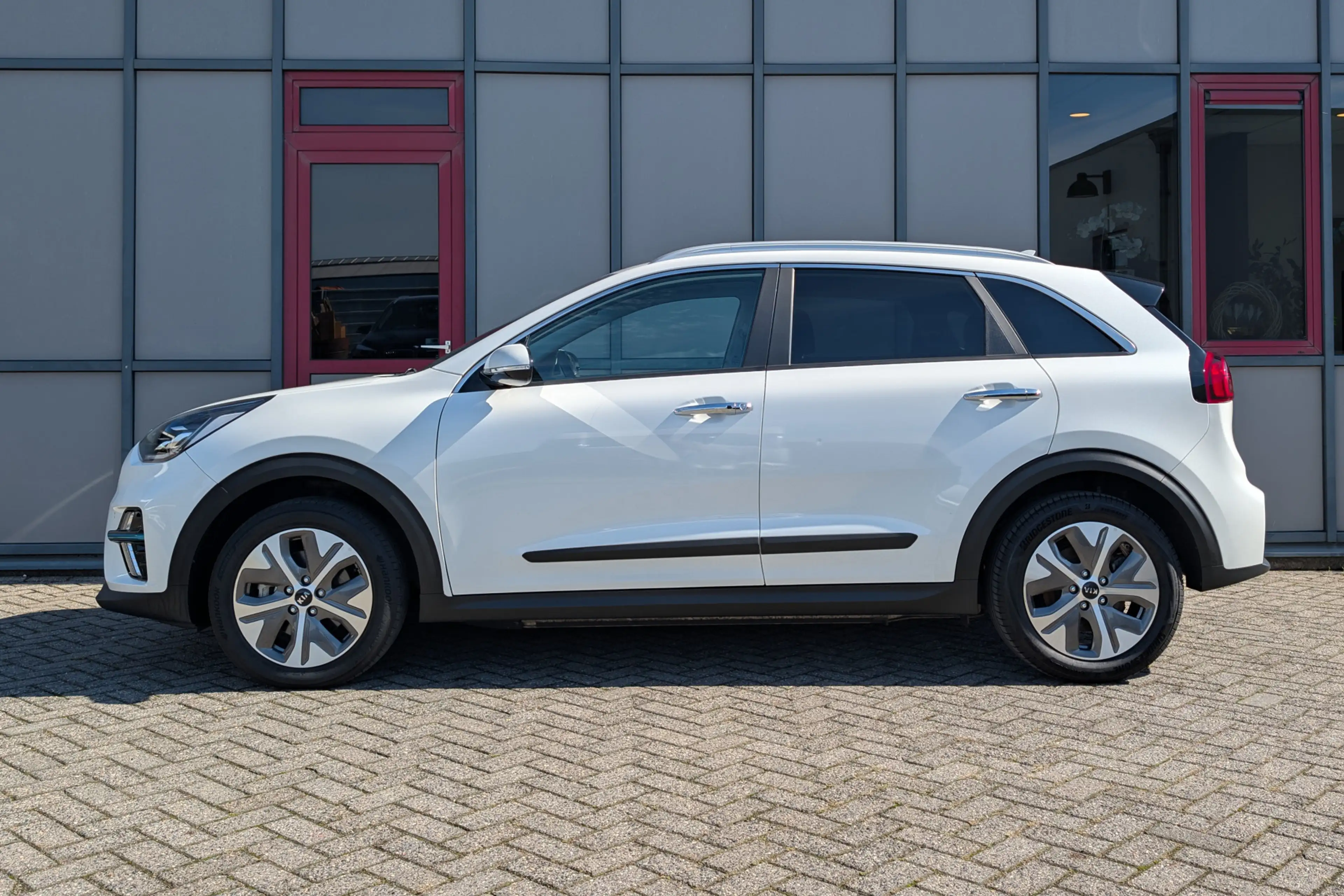 Kia e-Niro DynamicPlusLine 64kWh 3-Fase SOH 96% LED Schuifdak — photo 6