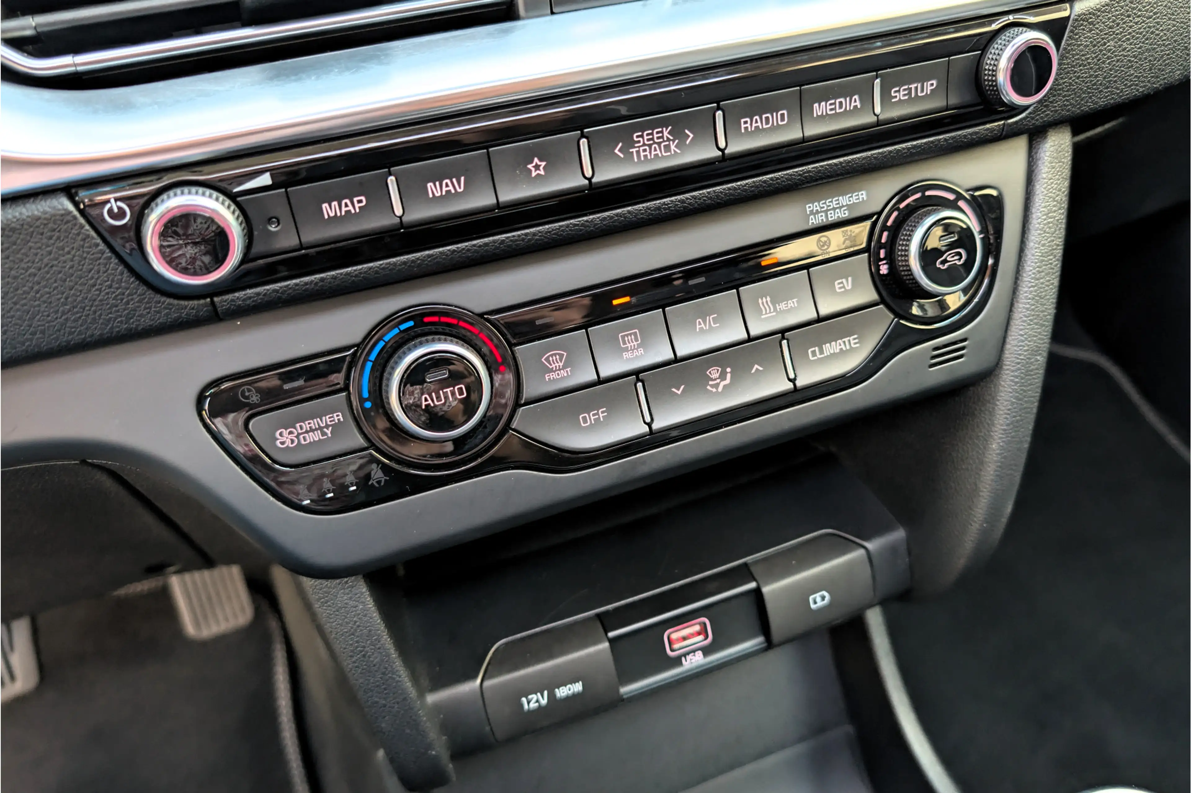 Kia e-Niro DynamicPlusLine 64kWh 3-Fase SOH 96% LED Schuifdak — photo 36