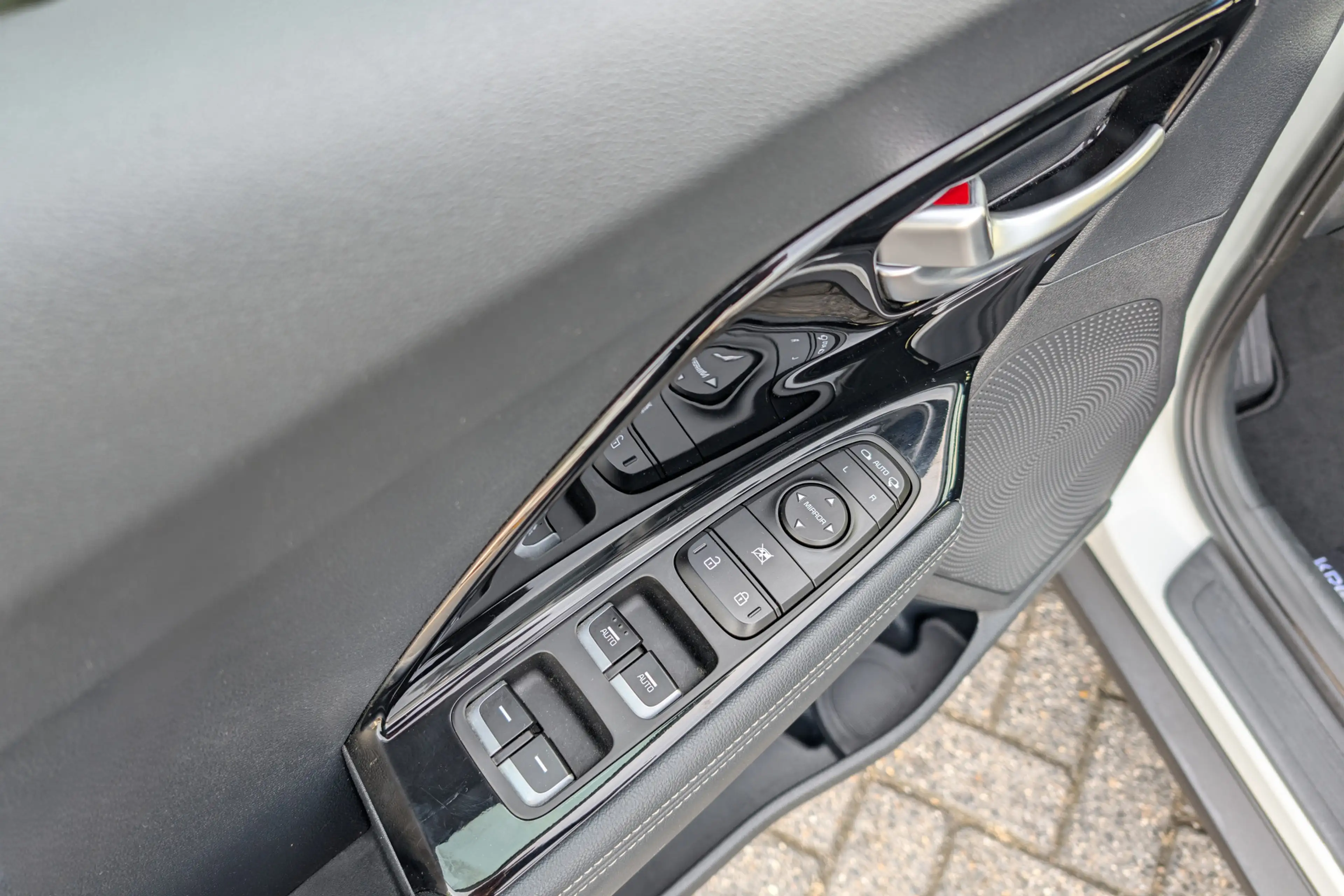 Kia e-Niro DynamicPlusLine 64kWh 3-Fase SOH 96% LED Schuifdak — photo 19
