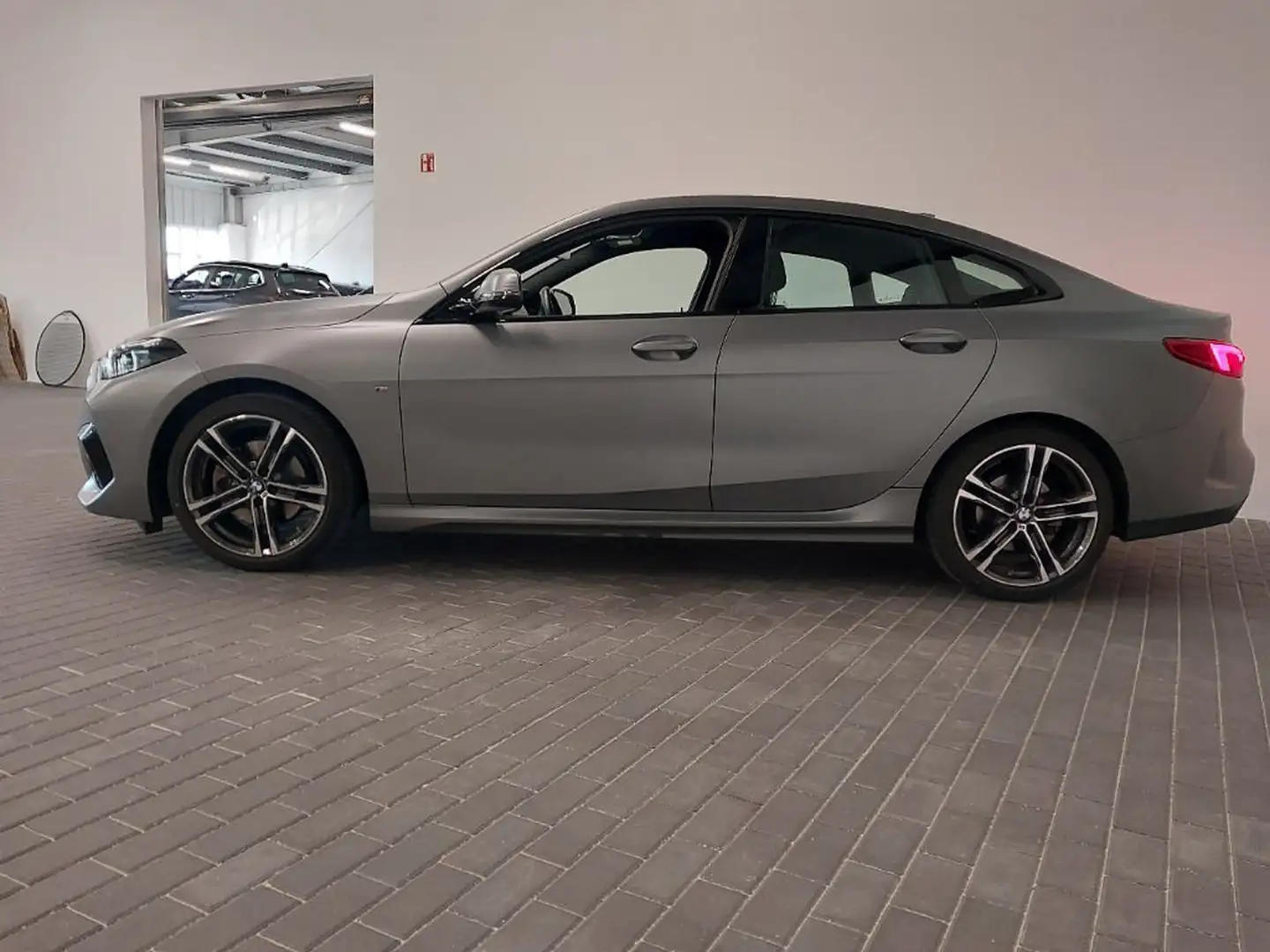 BMW 218 i GC M Sport Grau-Matt H&K Led Navi RFK Gris - 2