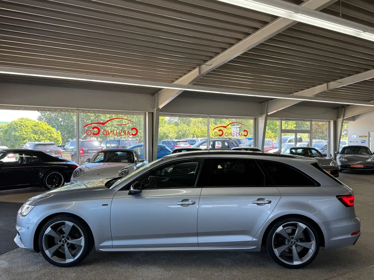 Audi A4 Avant S-Line Black ACC*B&O*VirtCP*LED*AppLink Silber - 2