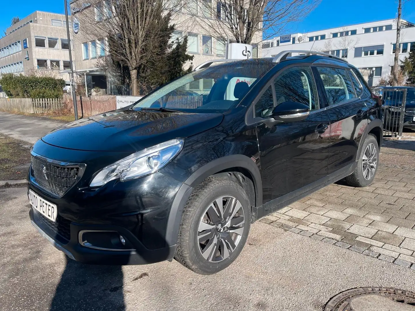 Peugeot 2008 Allure Schwarz - 1