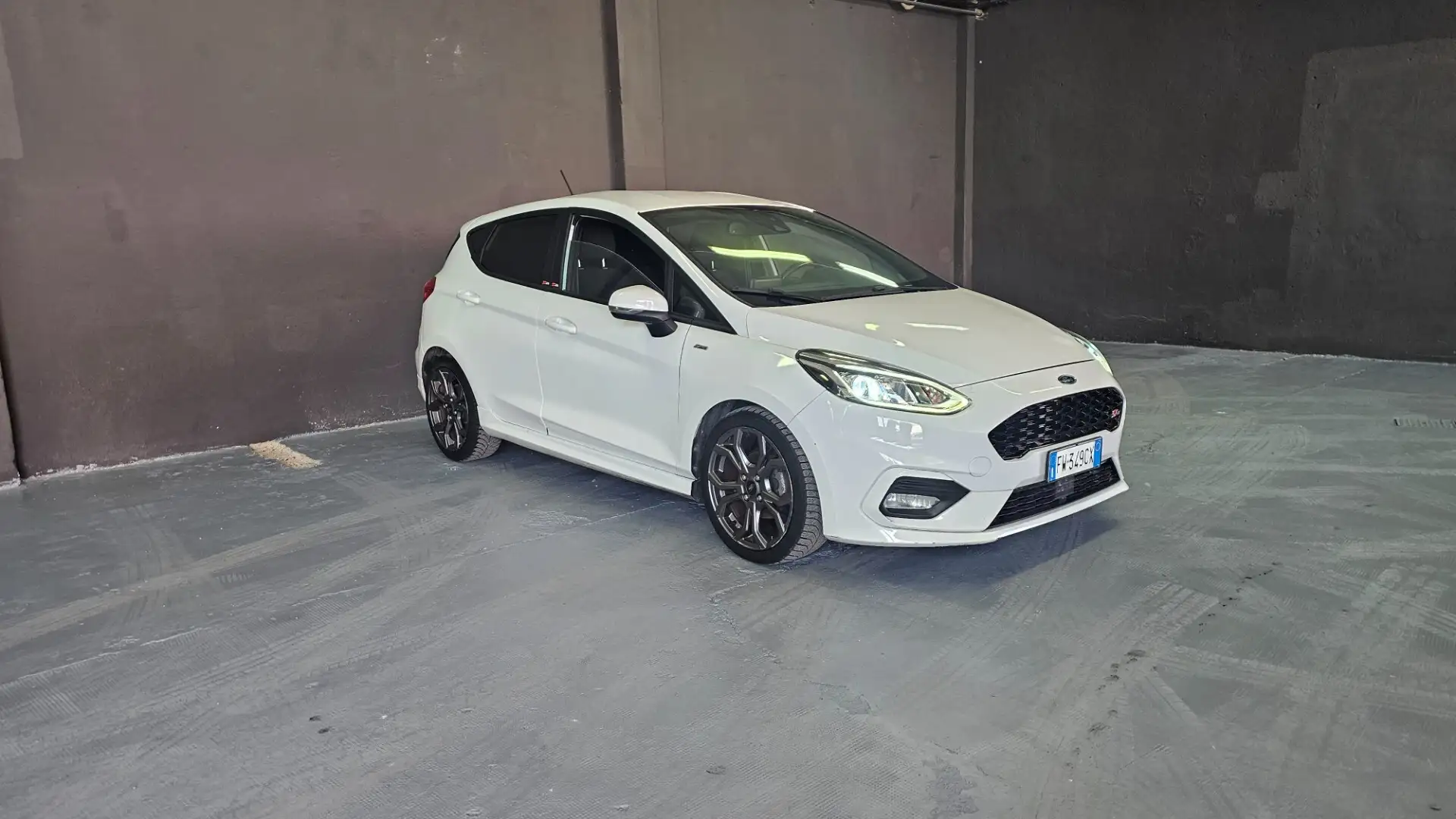 Ford Fiesta Fiesta 1.0 Ecoboost 95 CV 5 porte ST-Line Blanc - 1