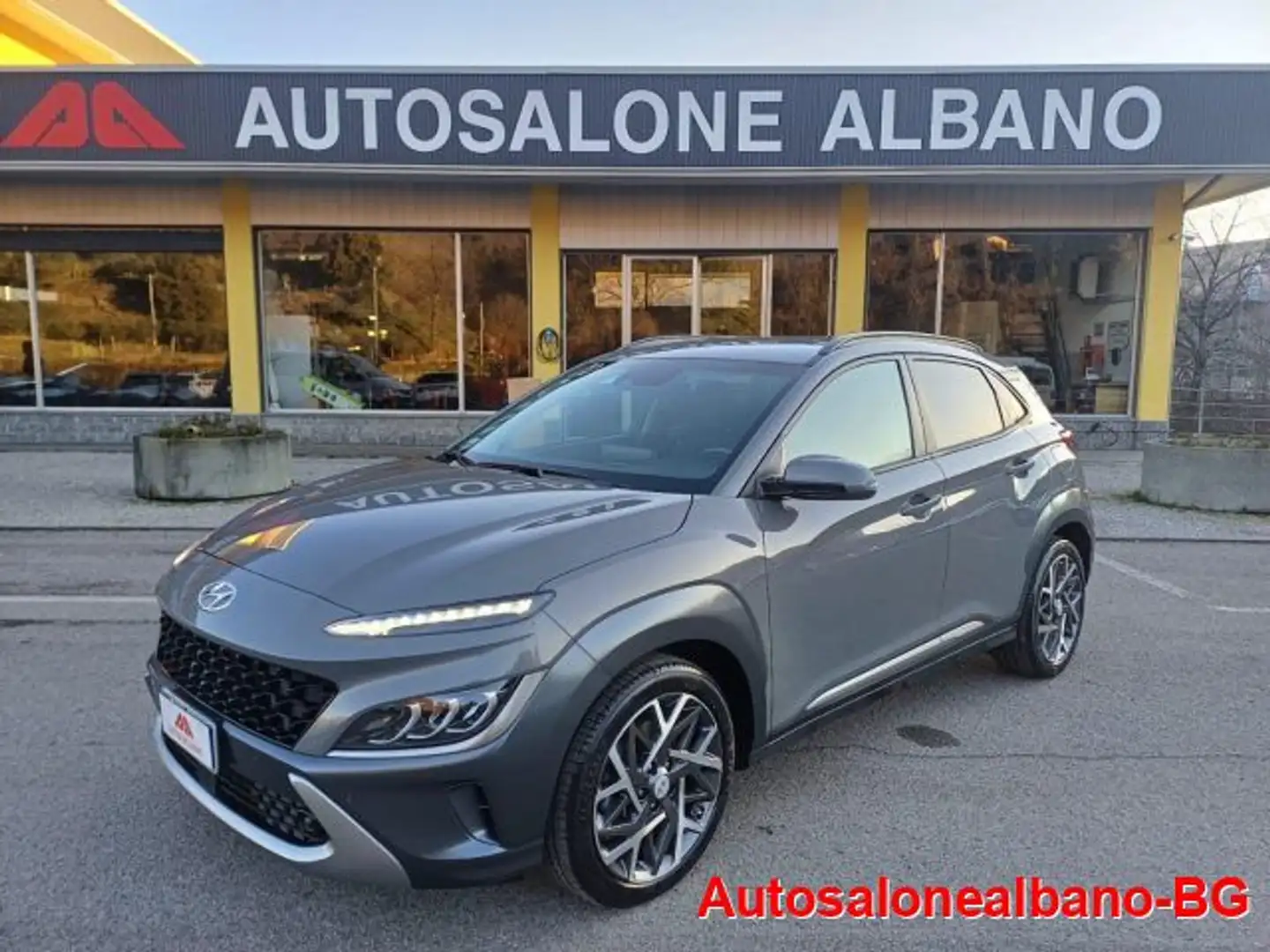 Hyundai KONA HEV 1.6 DCT XLine PER NEOPATENTATI Gris - 1