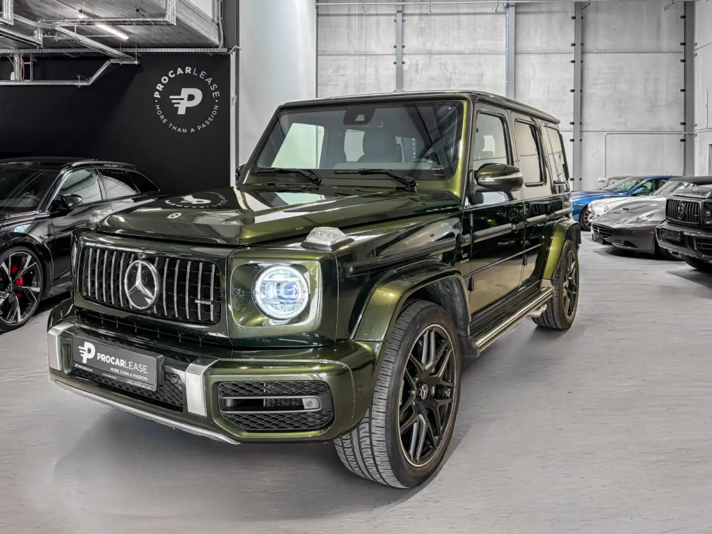 Mercedes-Benz G 63 AMG G63 AMG MANUFAKTUR/22/BURMESTER/CARBON/TV/STHZ Vert - 1