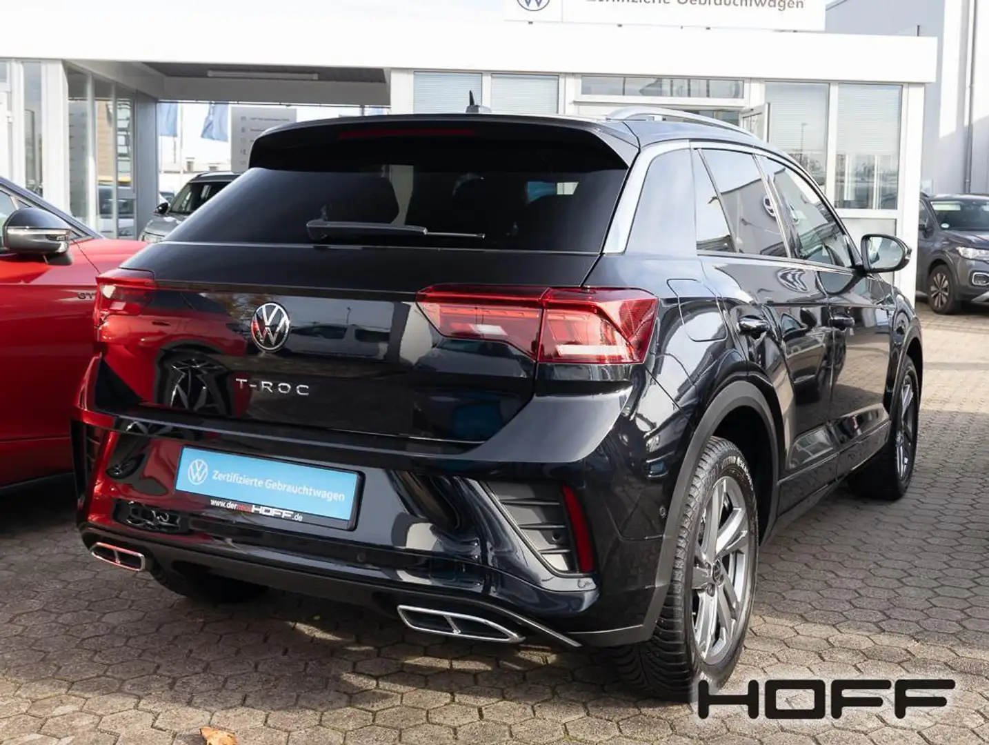 Volkswagen T-Roc 1.5 TSI DSG R-Line 2,49% AHK Kamera Navi Schwarz - 2