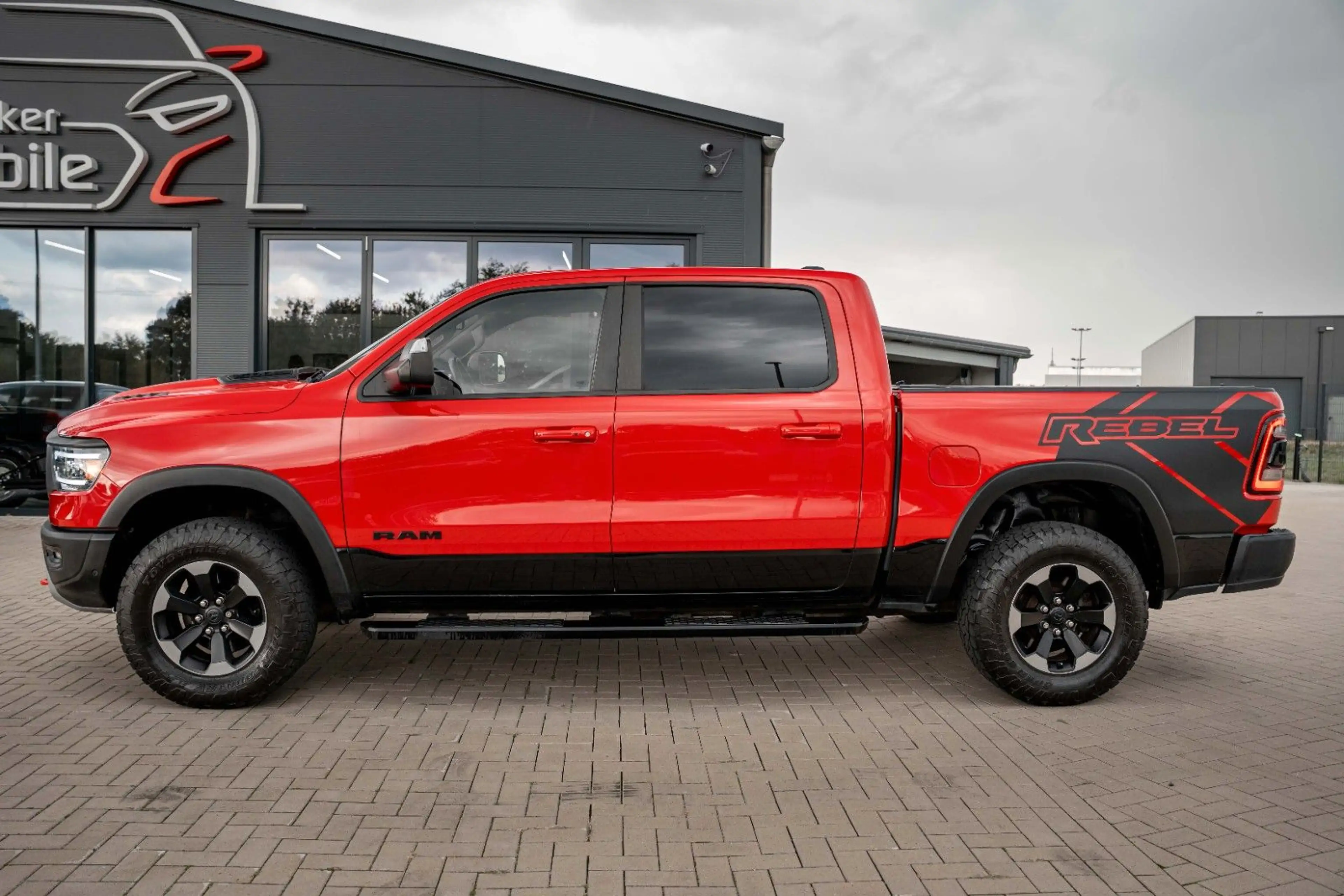 Dodge RAM RAM 5,7 REBEL LPG/BRC/LEDER/TOP — photo 11