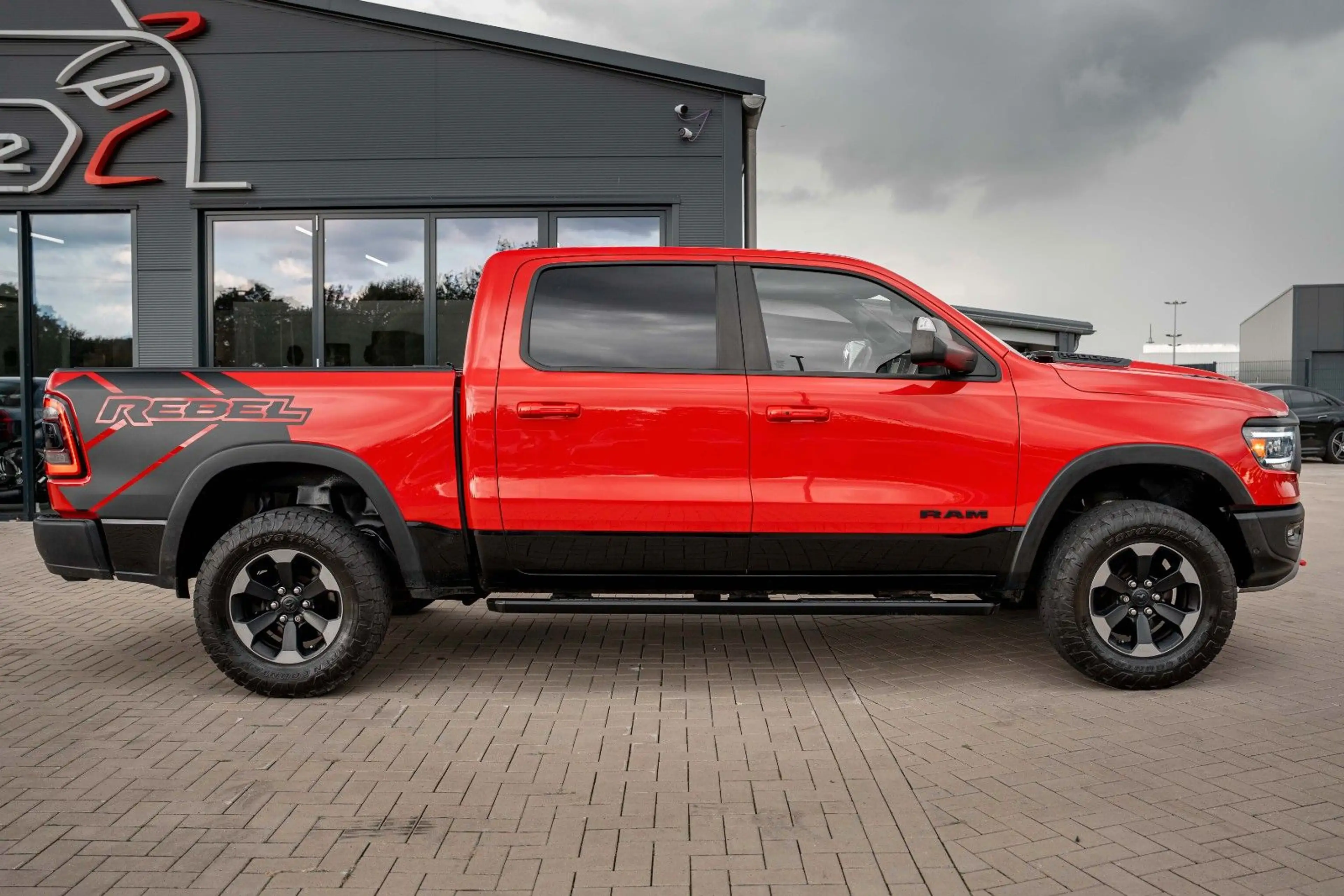 Dodge RAM RAM 5,7 REBEL LPG/BRC/LEDER/TOP — photo 12