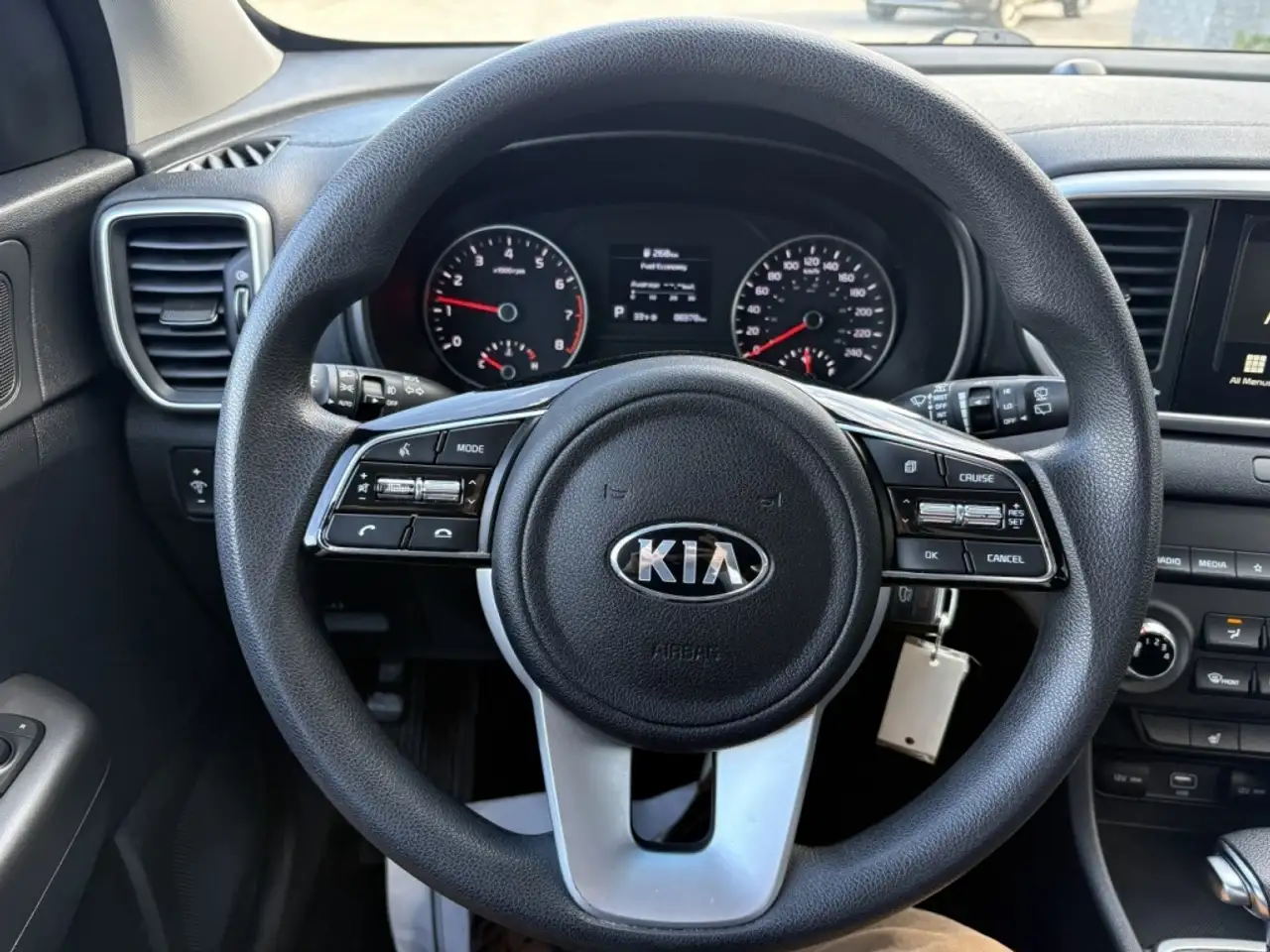 Kia Sportage снимка Kia Sportage