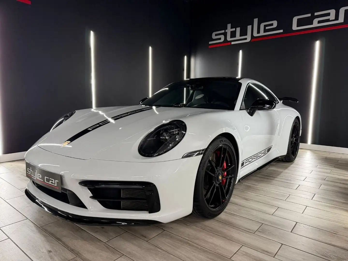 Porsche 992 Carrera GTS Coupé PDK Blanco - 1