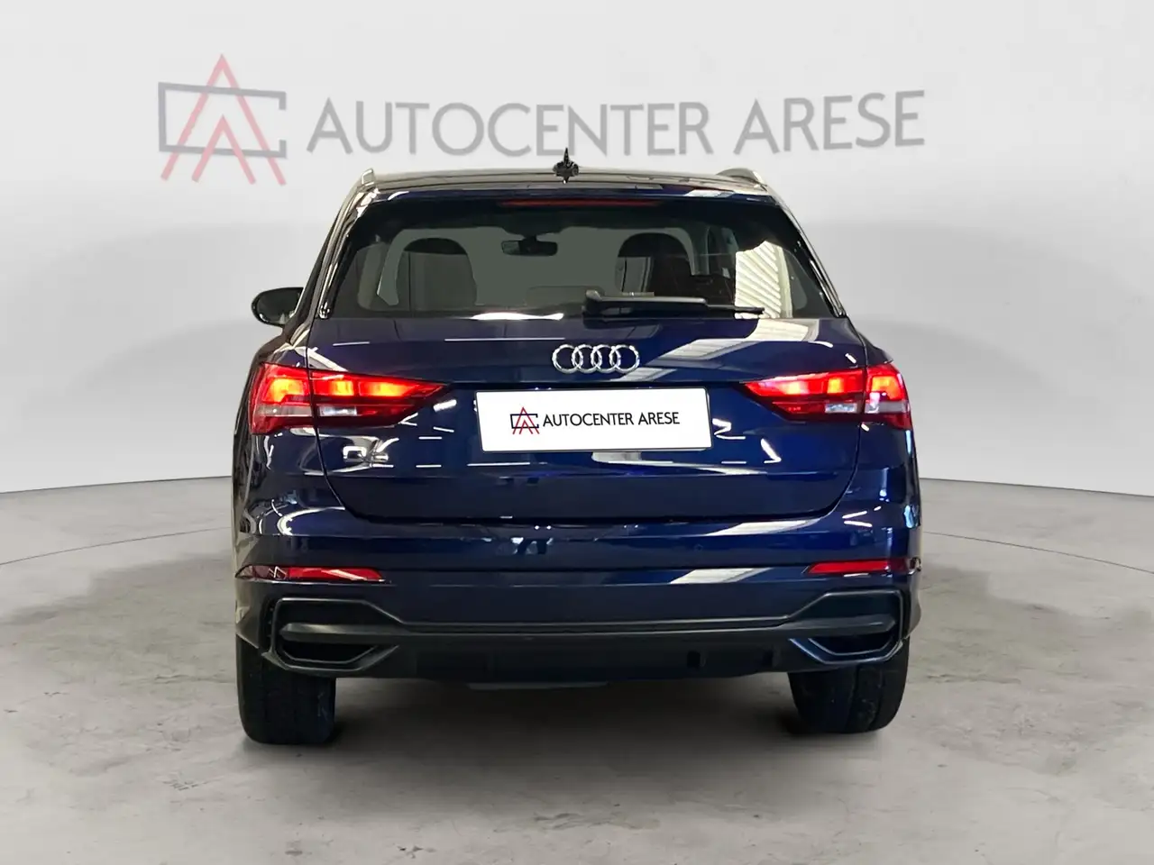 Audi Q3 35 2.0 tdi S line edition s-tronic 4