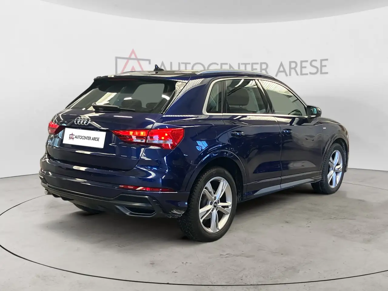 Audi Q3 35 2.0 tdi S line edition s-tronic 5