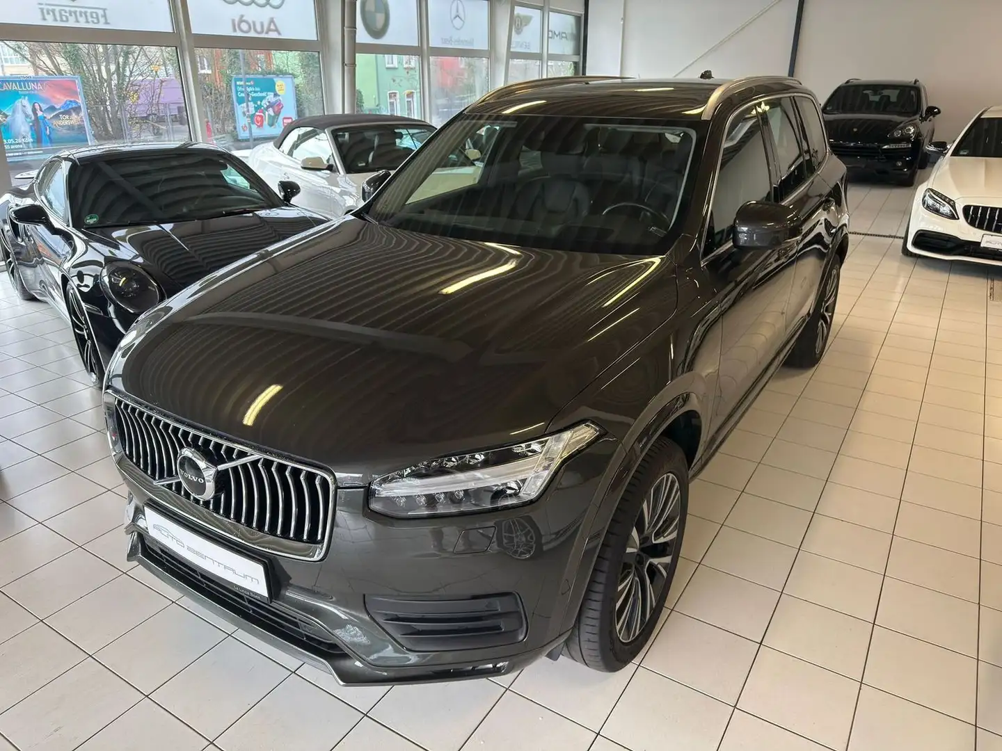 Volvo XC90 Momentum Pro AWD/Kamera/Totw./Aktiv Fahrwerk Gris - 1