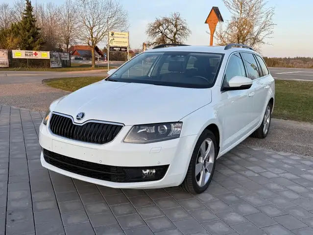Skoda Octavia Style/Vollausstg. TÜV & Insp.& Ölwechsel NEU