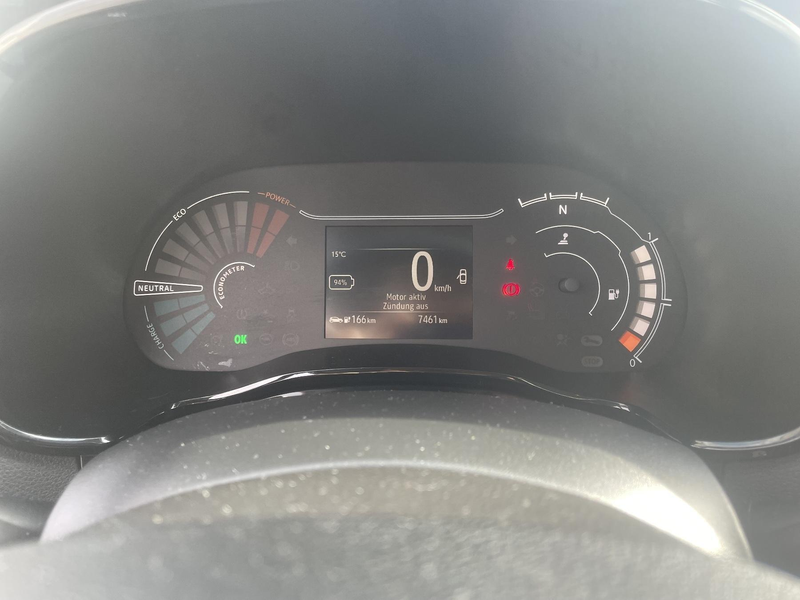 Dacia Spring Electric Essential — photo 12
