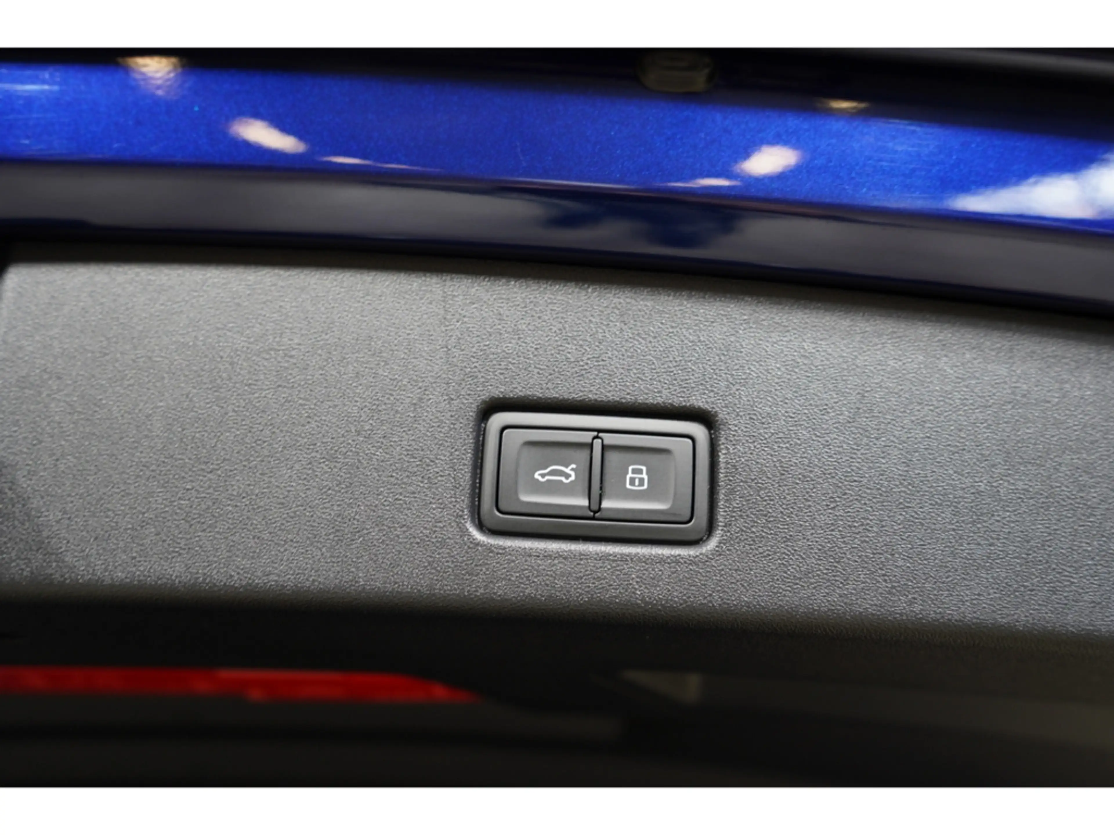 Audi Q4 e-tron 55 quattro S line Matrix 20 Zoll ACC — photo 11