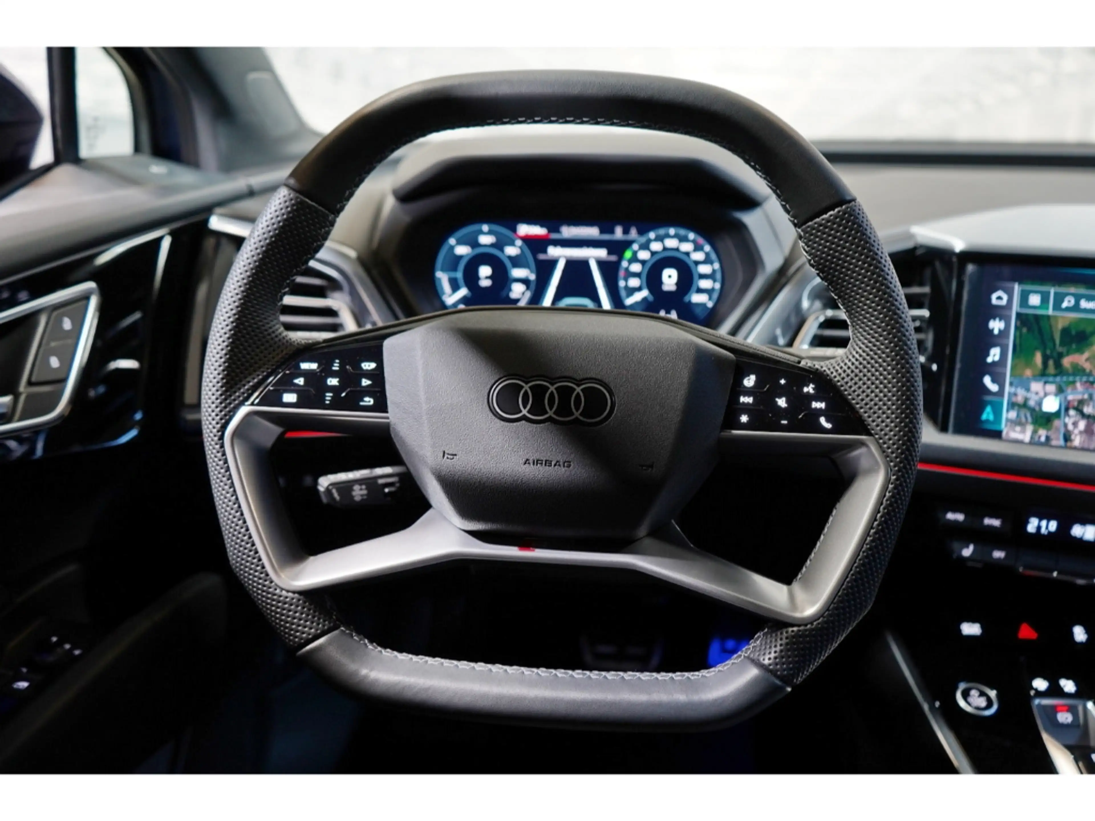 Audi Q4 e-tron 55 quattro S line Matrix 20 Zoll ACC — photo 7