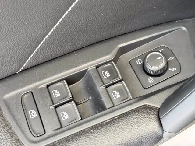 Volkswagen Tiguan view 20
