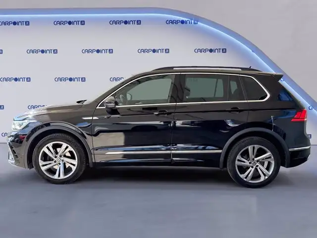 Volkswagen Tiguan view 4