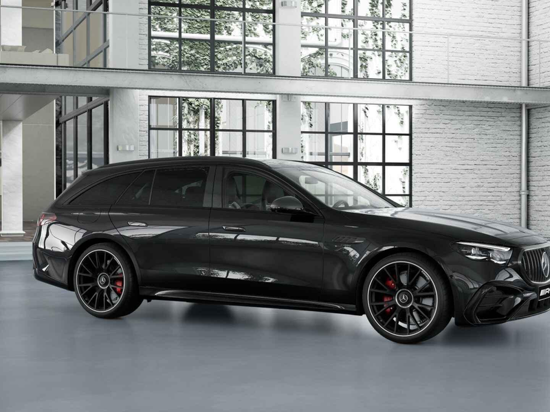Mercedes-Benz E 53 AMG Estate 4MATIC+ Night Edition — photo 11