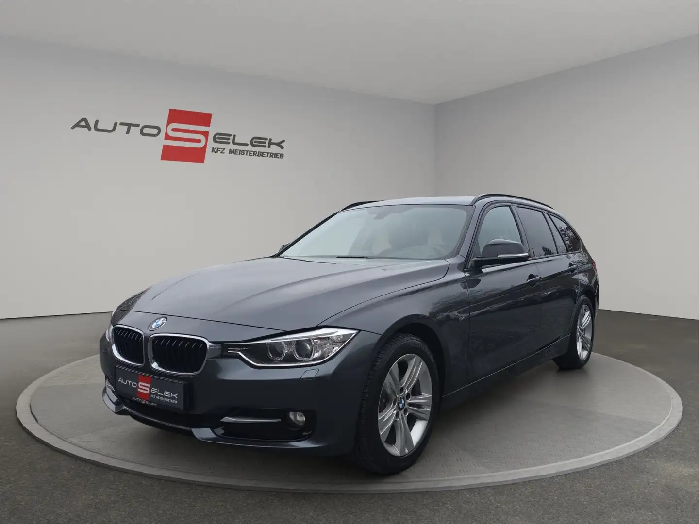 BMW 318 d Touring Sport Line Navi PDC Elktr.Heckklapp Grau - 1