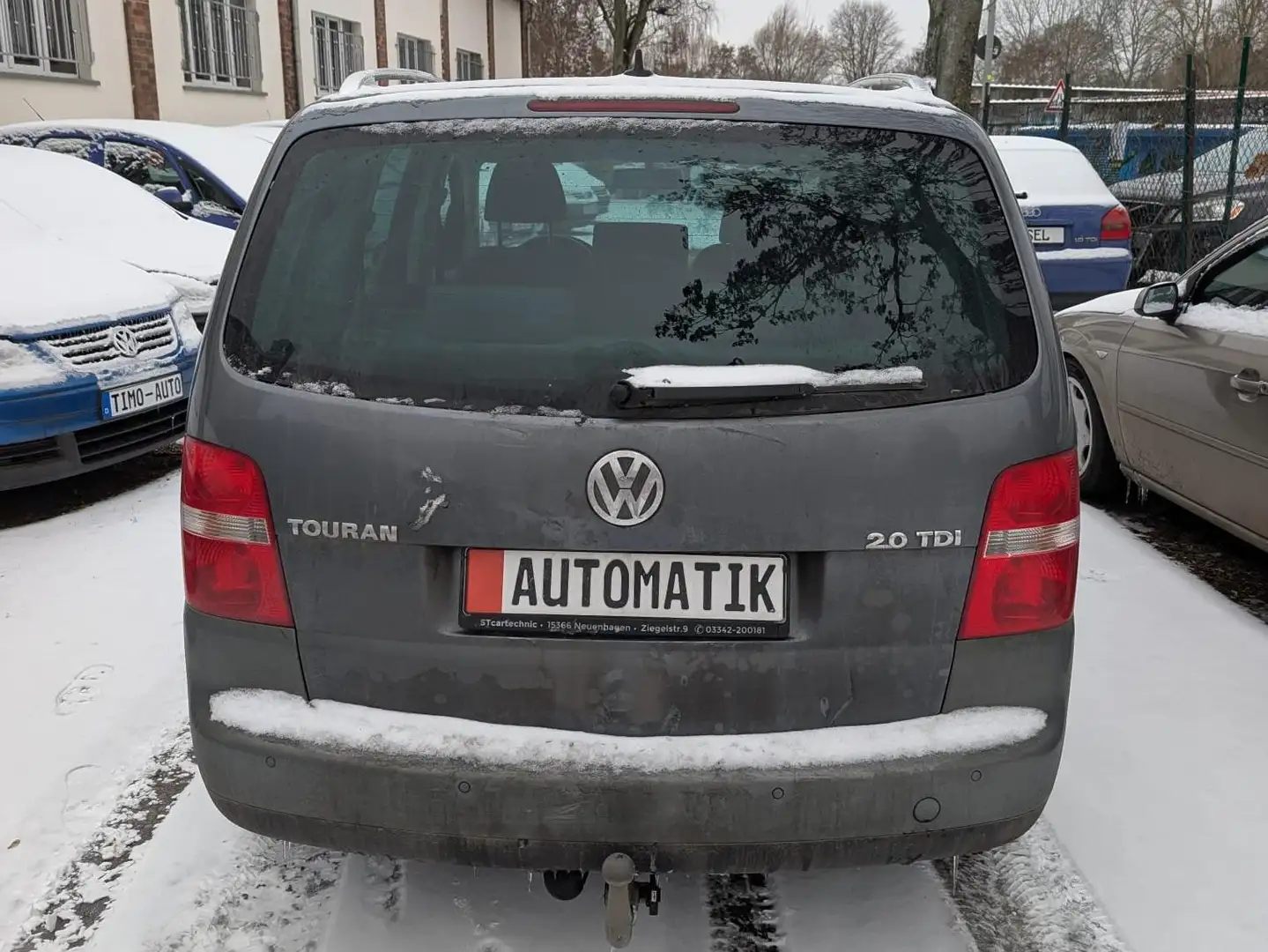 Volkswagen Touran Touran Diesel 2.0 TDI DSG,7Sitze,TÜV04/2027,AHK Grau - 2