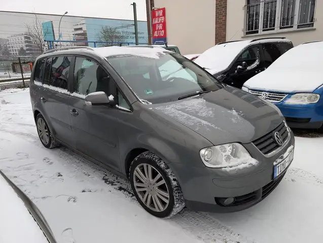 Volkswagen Touran Touran Diesel 2.0 TDI DSG,7Sitze,TÜV04/2027,AHK