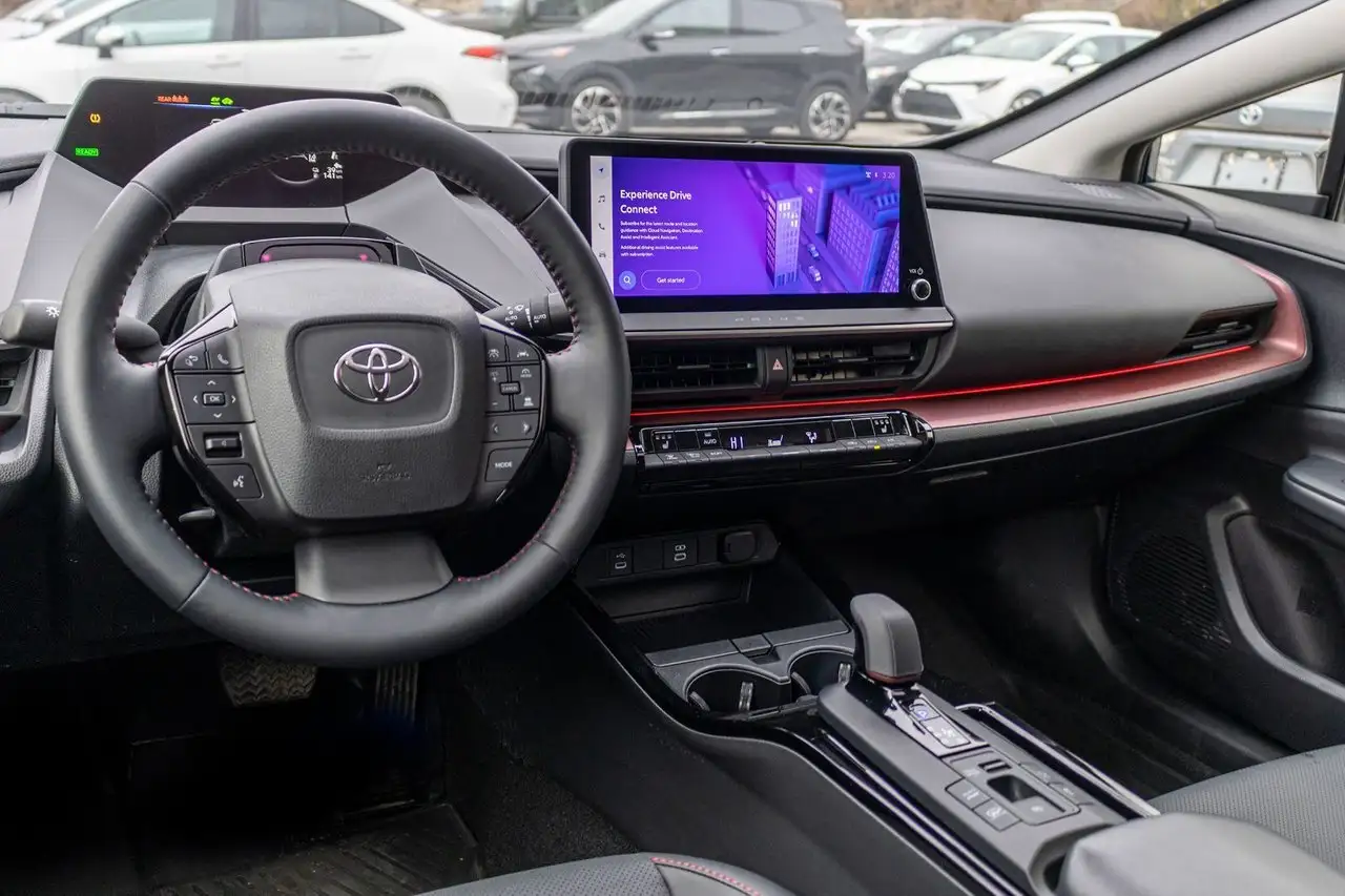 Toyota Prius снимка Toyota Prius