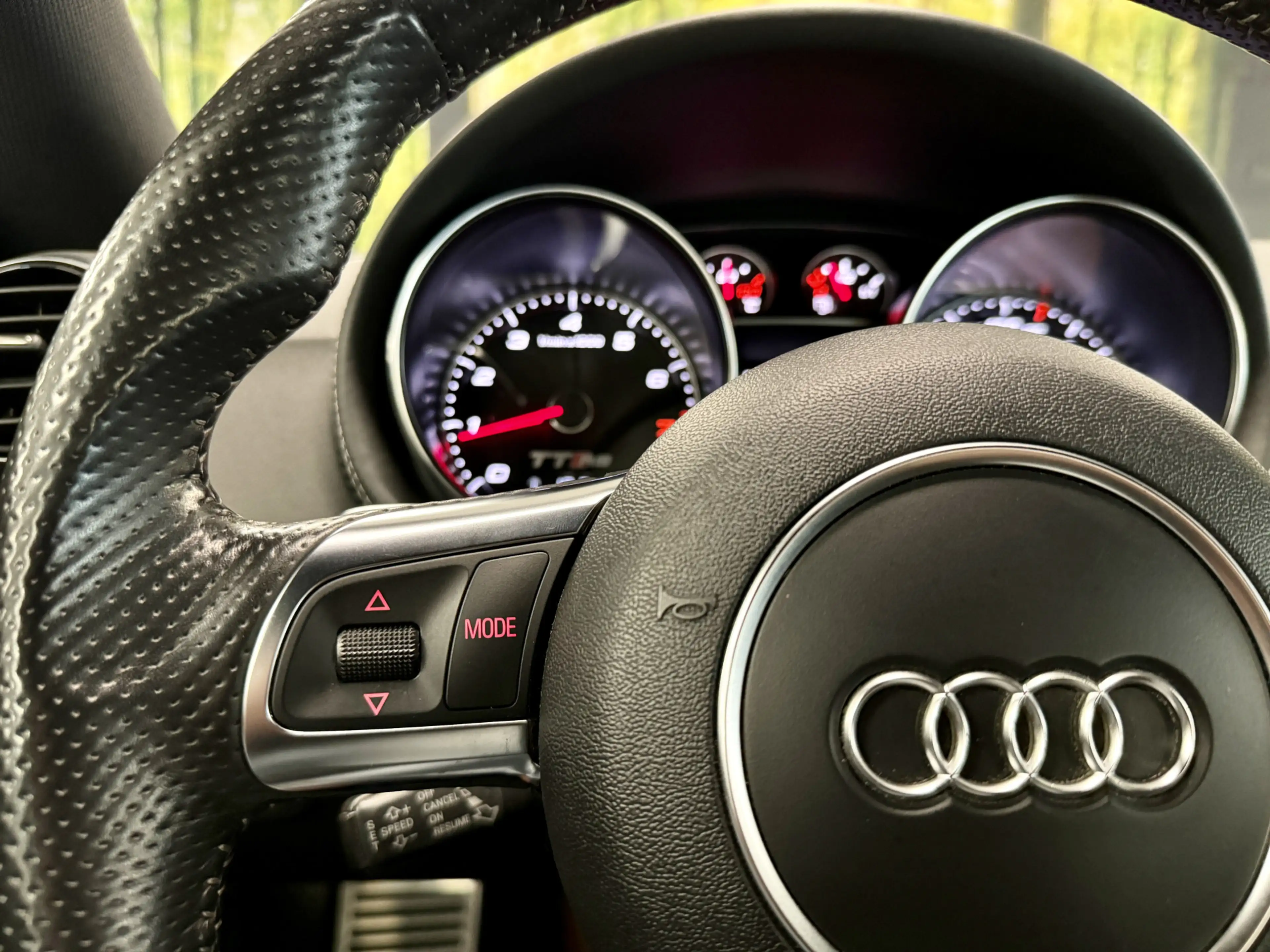 Audi TT RS 2.5 T TT Plus Pro Line | 360 PK! | RS Seats | 20" — photo 27