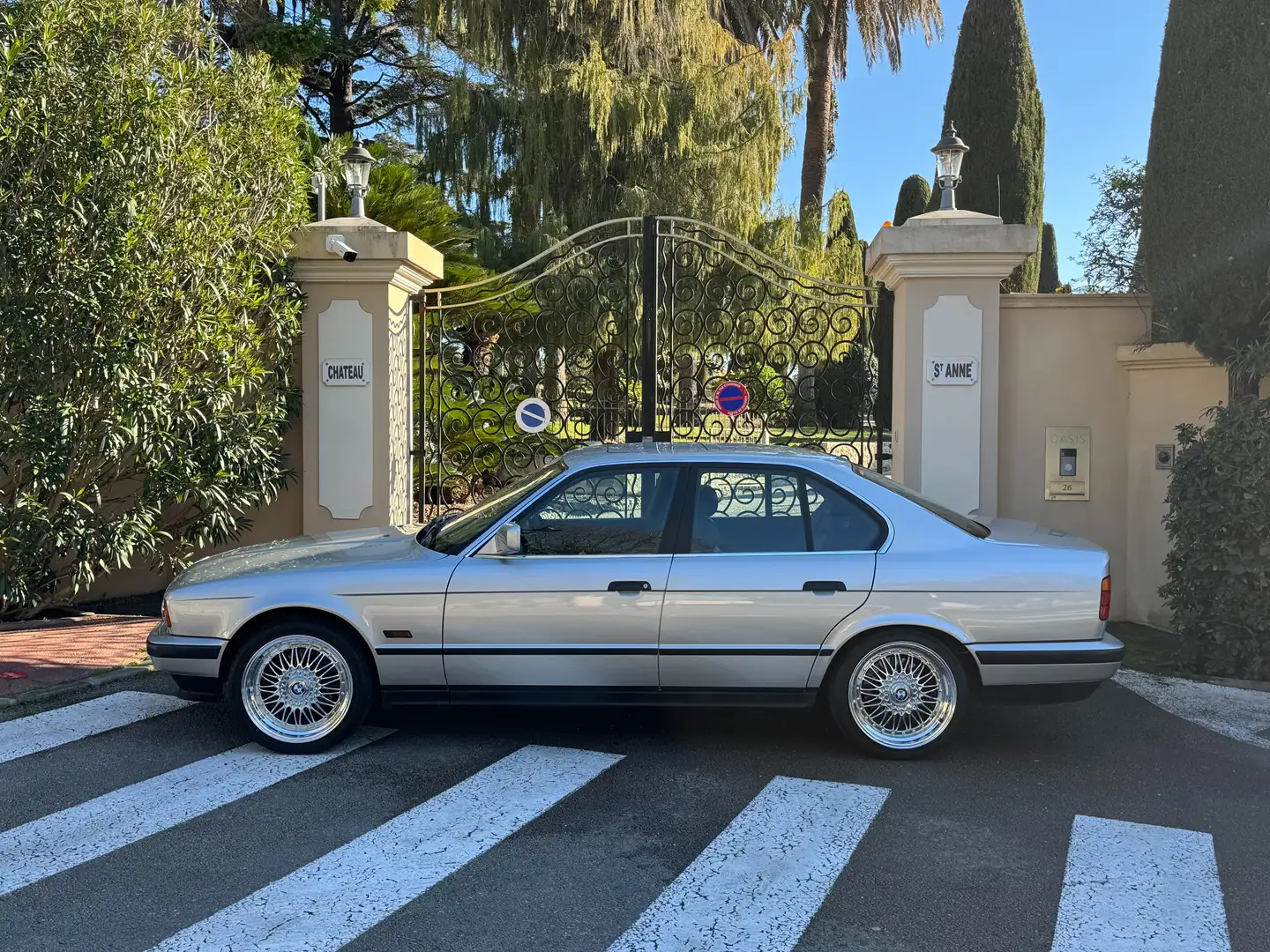 BMW 520 520i Grau - 2