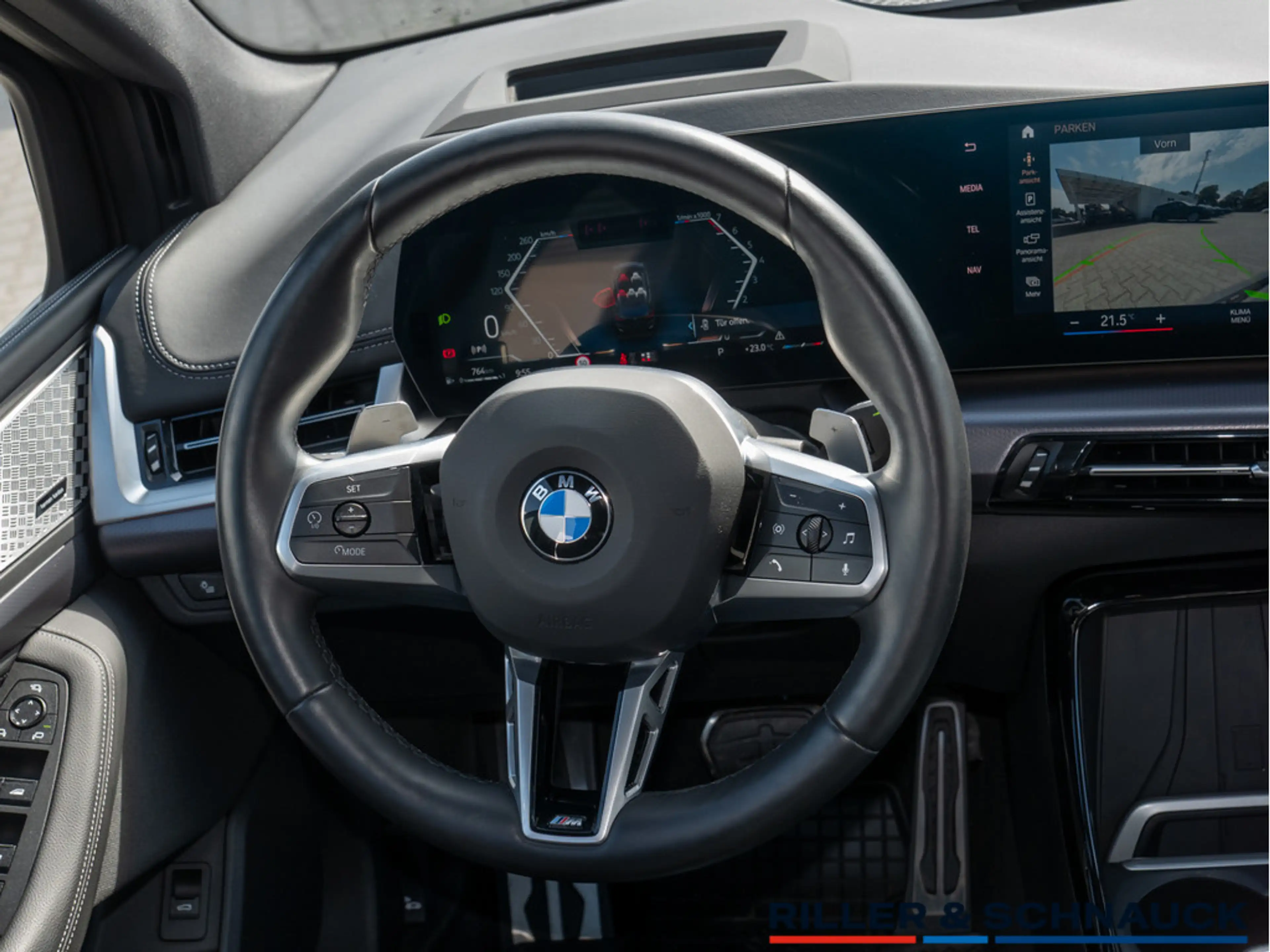 BMW 223 Active Tourer M-Sport 360°+PANO+HUD+H/K+N — photo 10