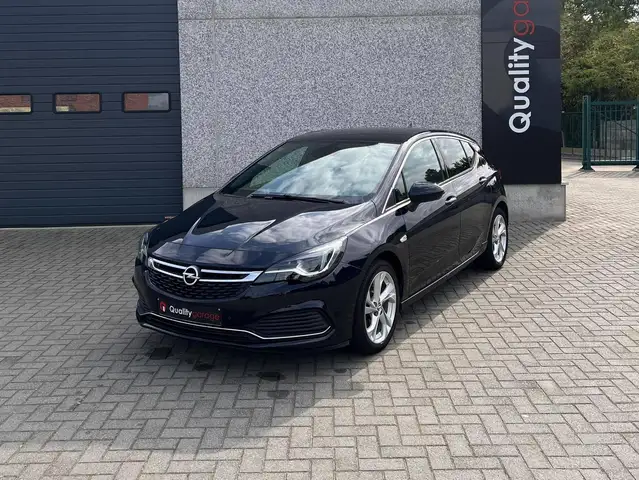 Opel Astra 1.4 Turbo **Carplay - Camera** Enz..