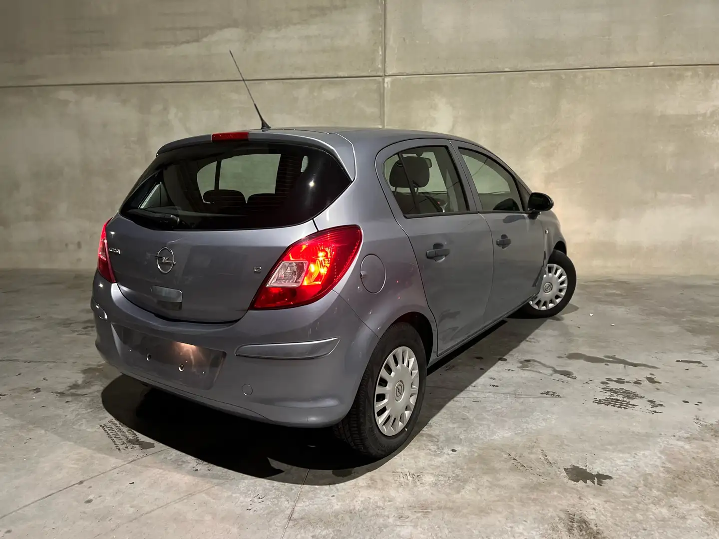 Opel Corsa 1.2i Enjoy Easytronic - 2
