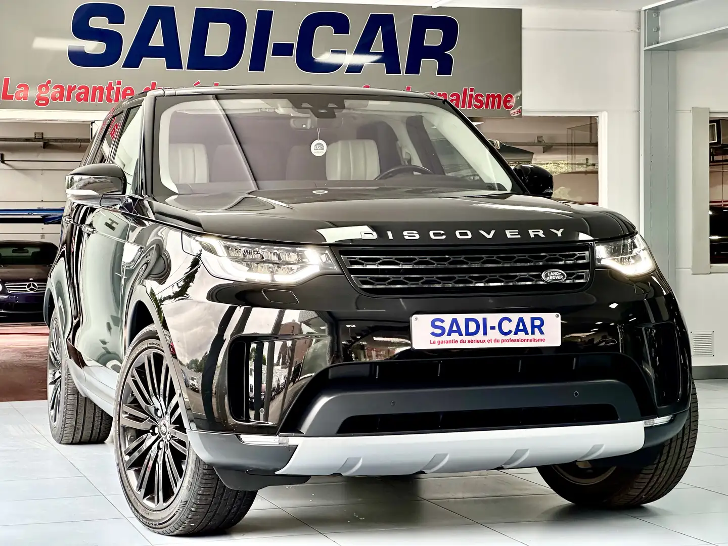 Land Rover Discovery 2.0 TD4 180cv HSE Luxury 7pl. - NOUVEAU MOTEUR - 1