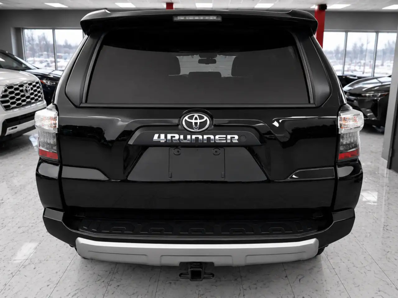 Toyota 4-Runner снимка Toyota 4-Runner