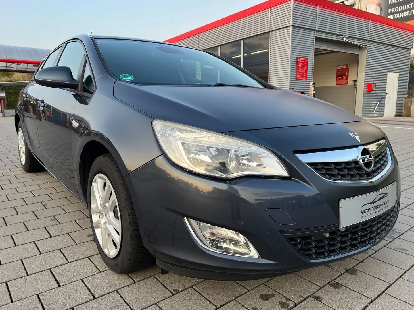 Opel Astra J Lim. 5-trg. Edition 1.4 Turbo*KLIMA*SHZ* Bleu - 2