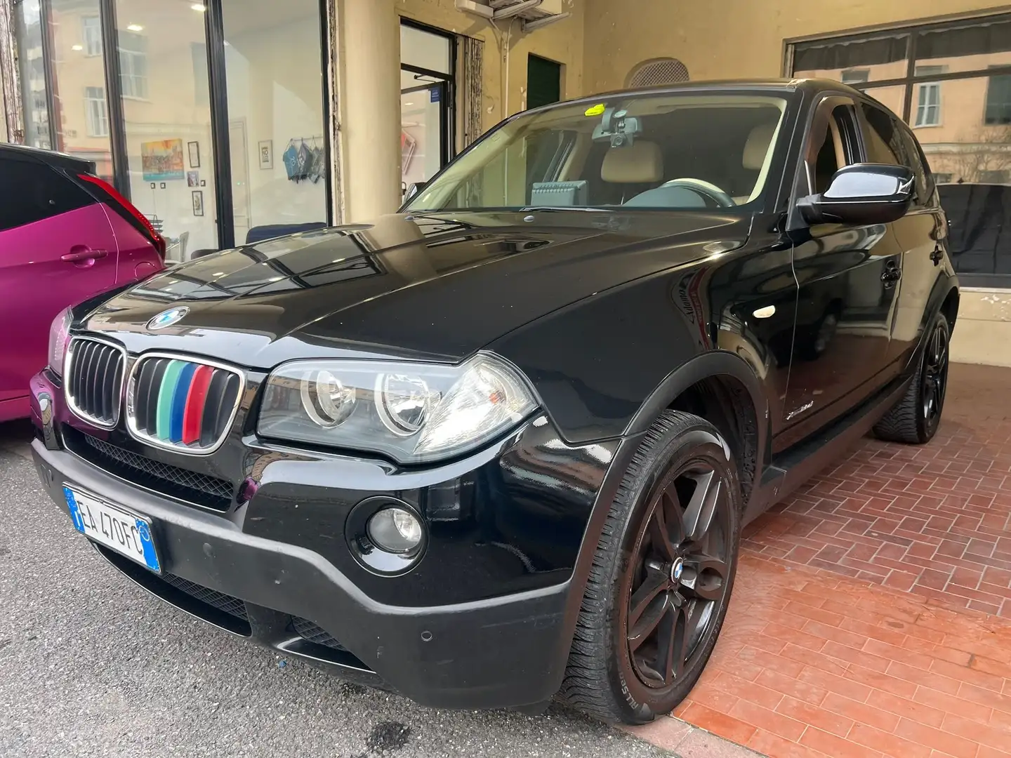 BMW X3 X3 E83 xdrive18d Futura Zwart - 1