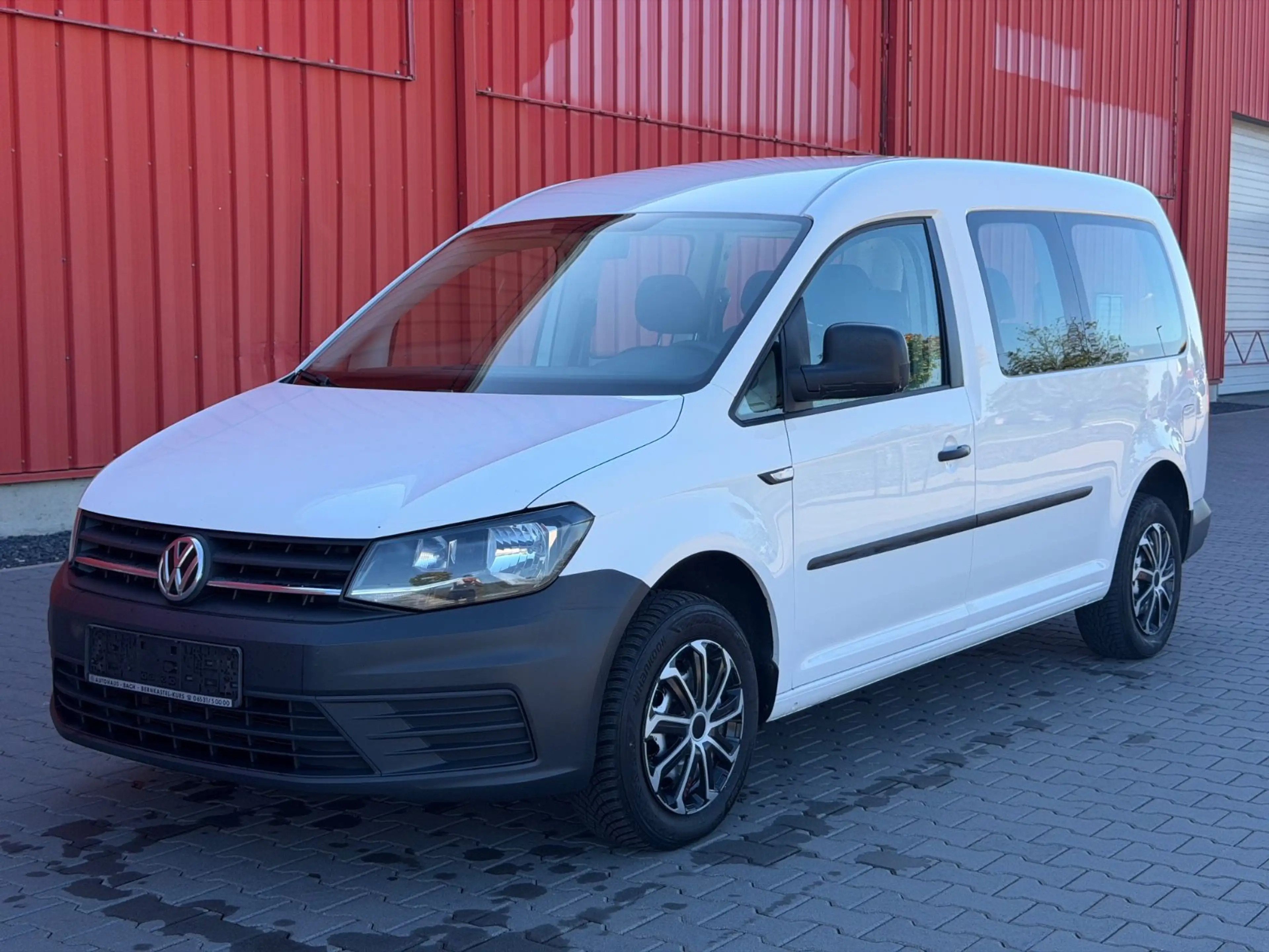 Volkswagen Caddy Maxi 2.0 TDI 1Hand Zahriem-Neu Temp AC PDC EU6