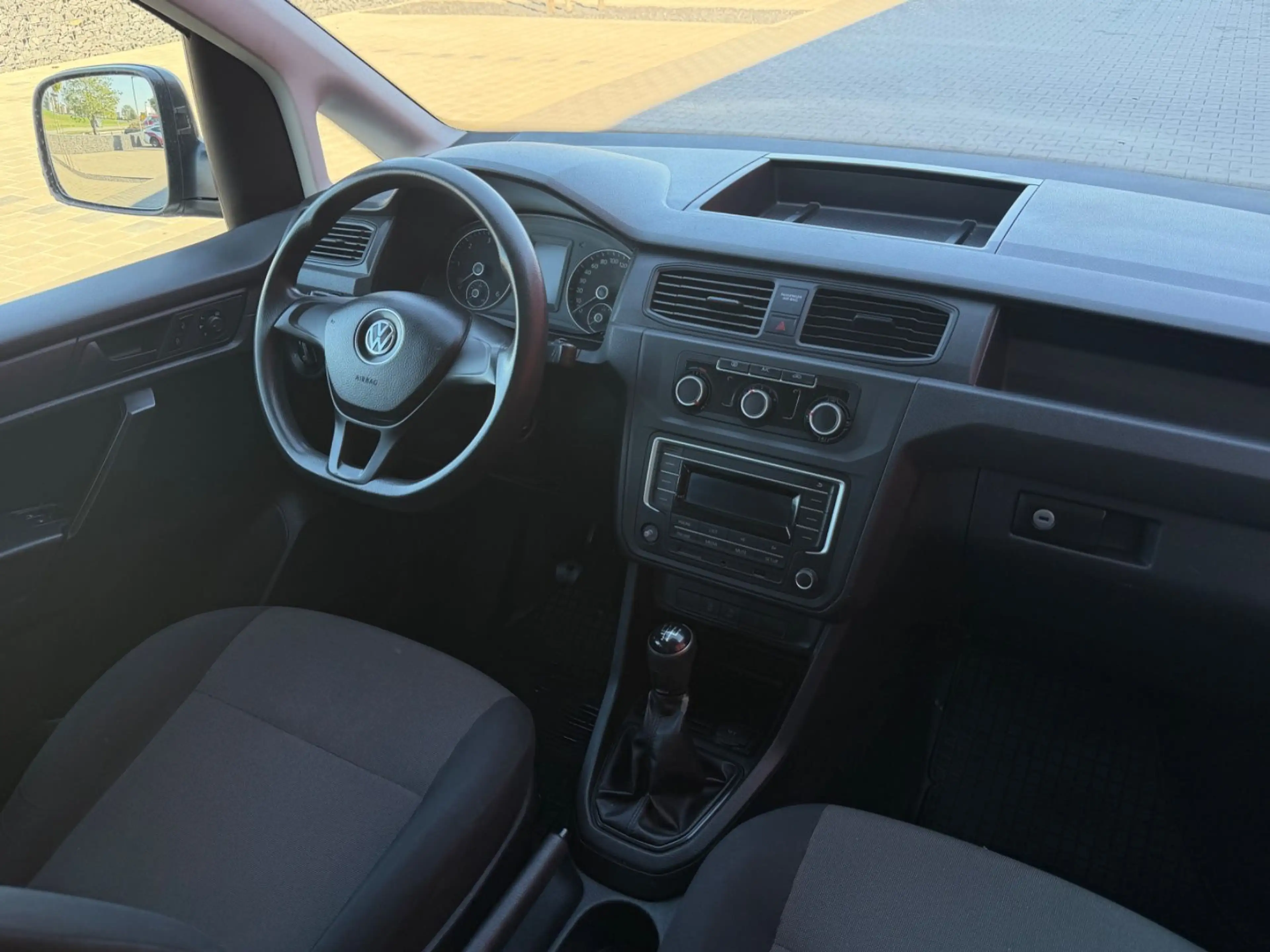 Volkswagen Caddy Maxi 2.0 TDI 1Hand Zahriem-Neu Temp AC PDC EU6 — photo 14