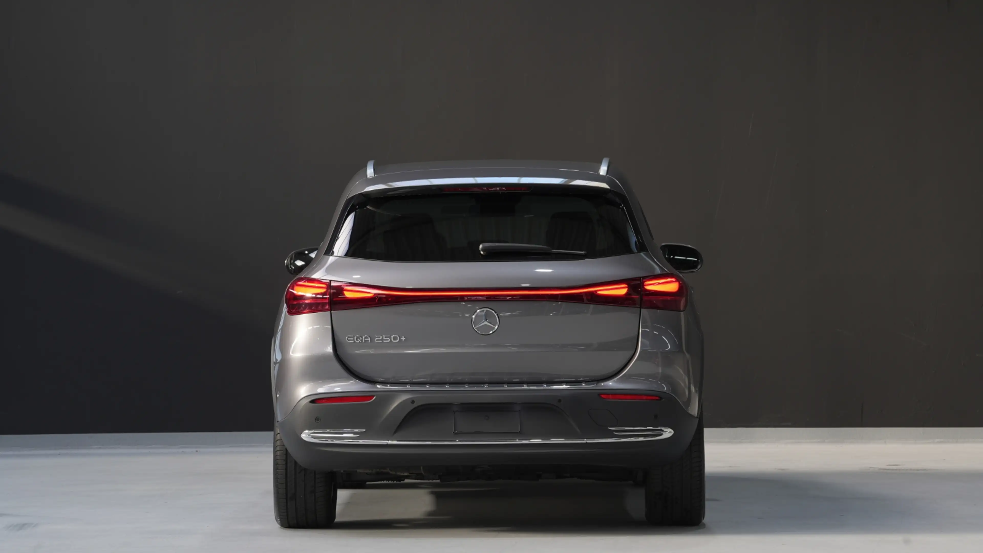 Mercedes-Benz EQA 250 EQA 250 + Progressive Advanced+ Ambiente Navi/BC — photo 5