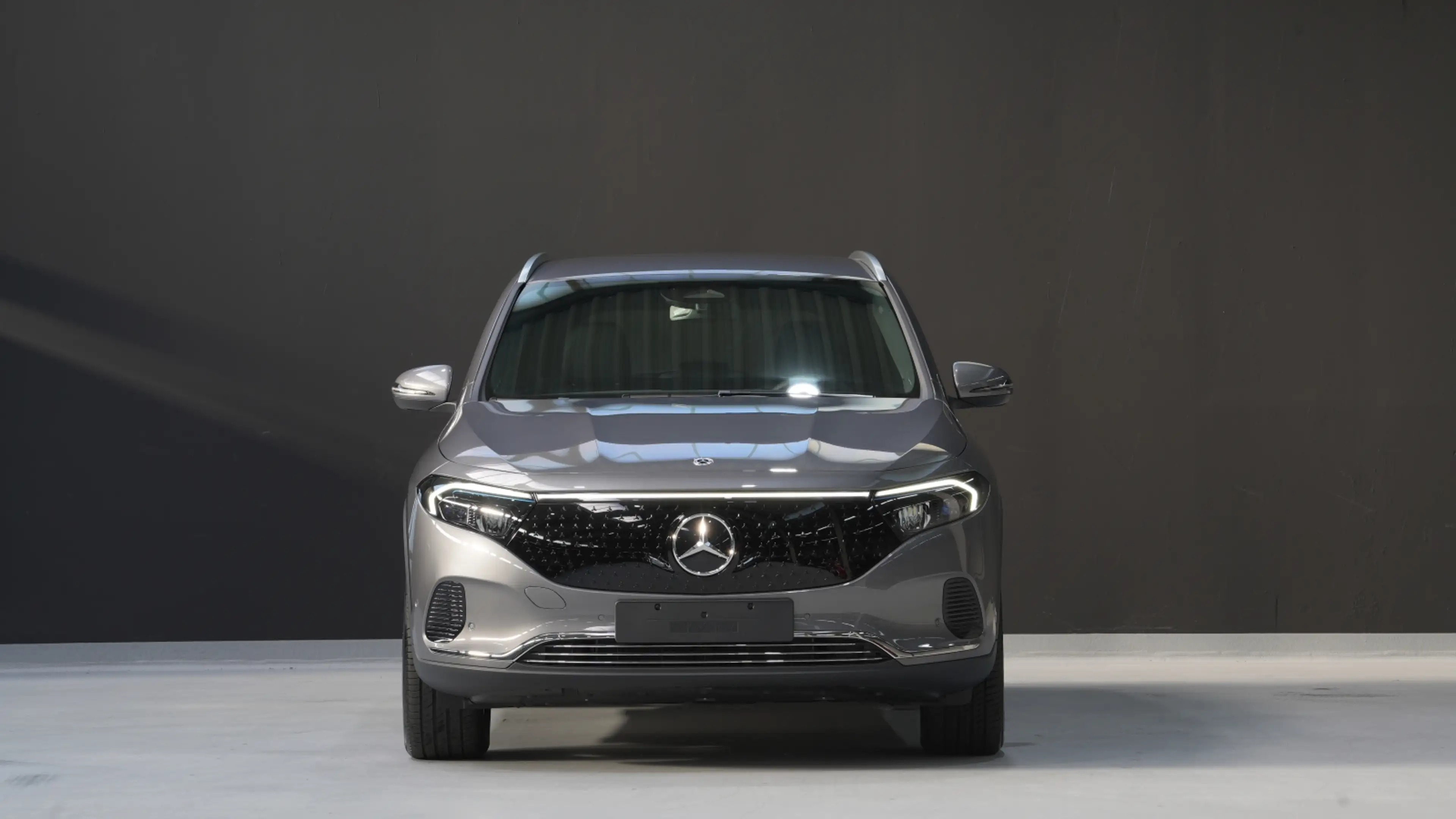 Mercedes-Benz EQA 250 EQA 250 + Progressive Advanced+ Ambiente Navi/BC — photo 12