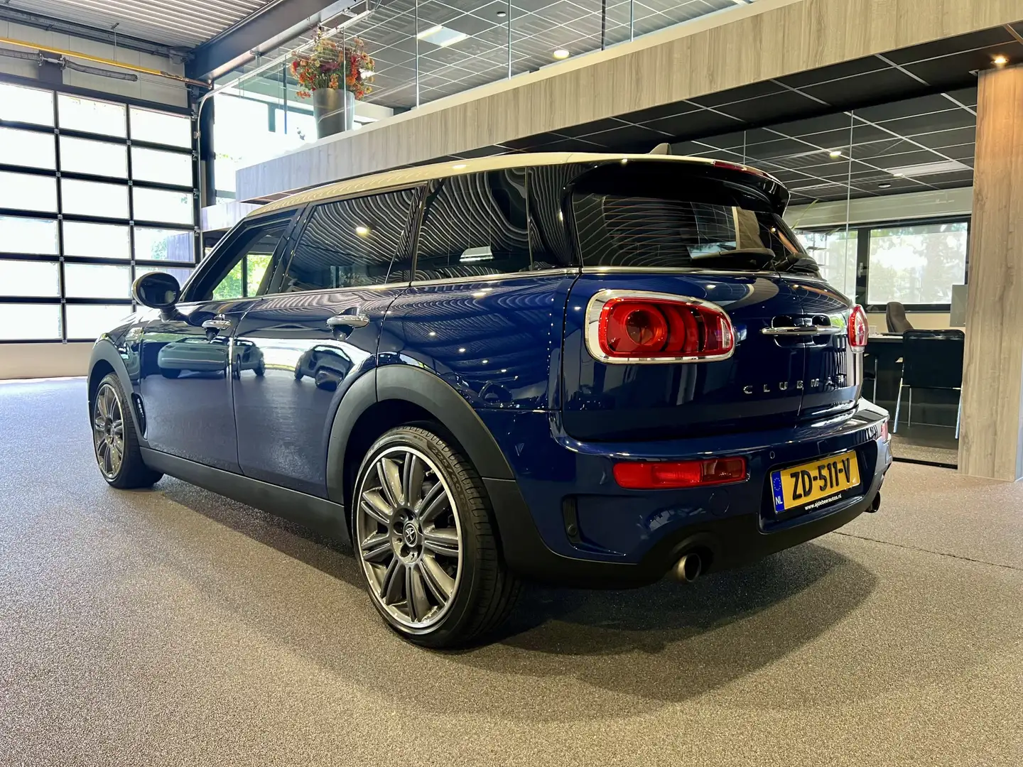 MINI Cooper S Clubman Mini 2.0 Chili Serious Business Panorama | Harman Blauw - 2