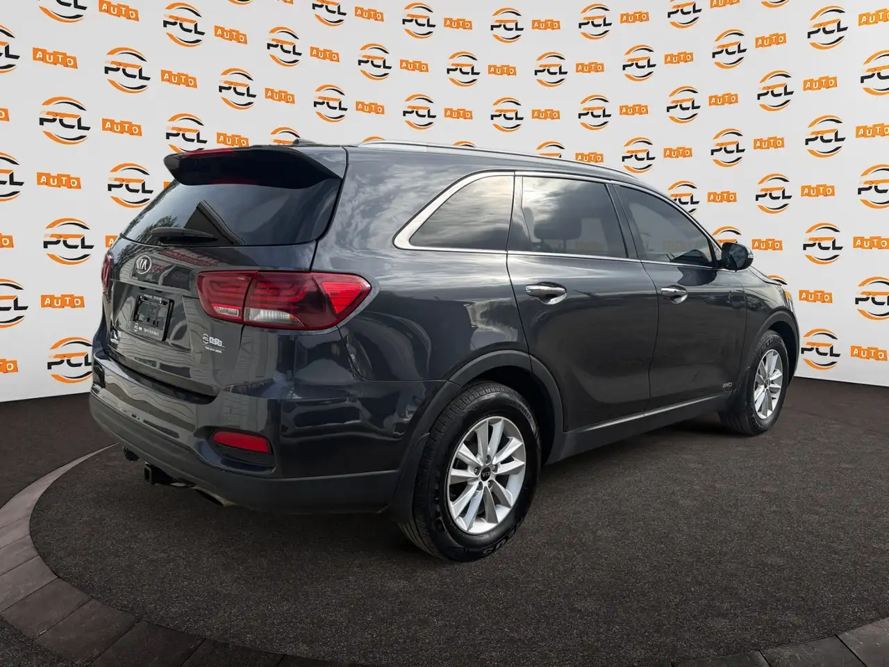 Kia Sorento снимка Kia Sorento